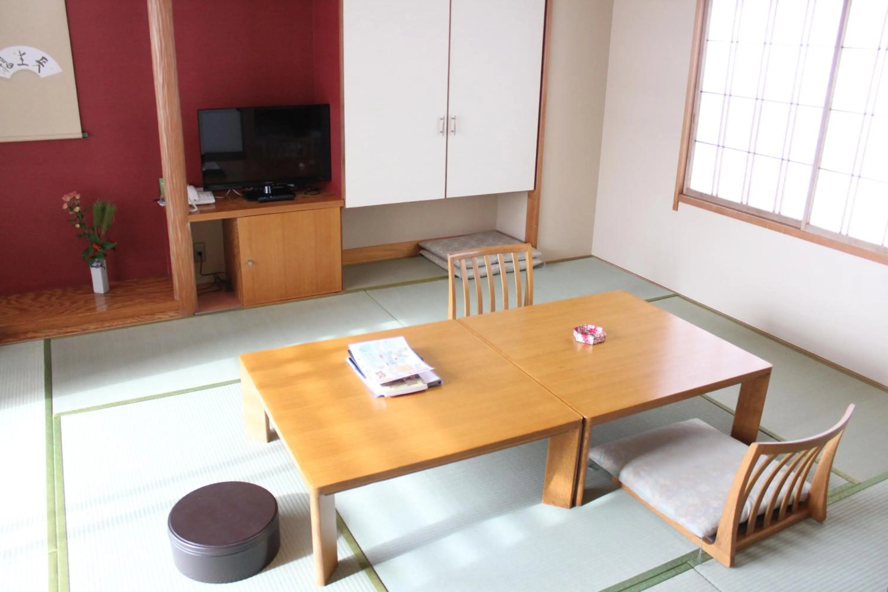 Photo of the whole room in Honjin Hiranoya Annex