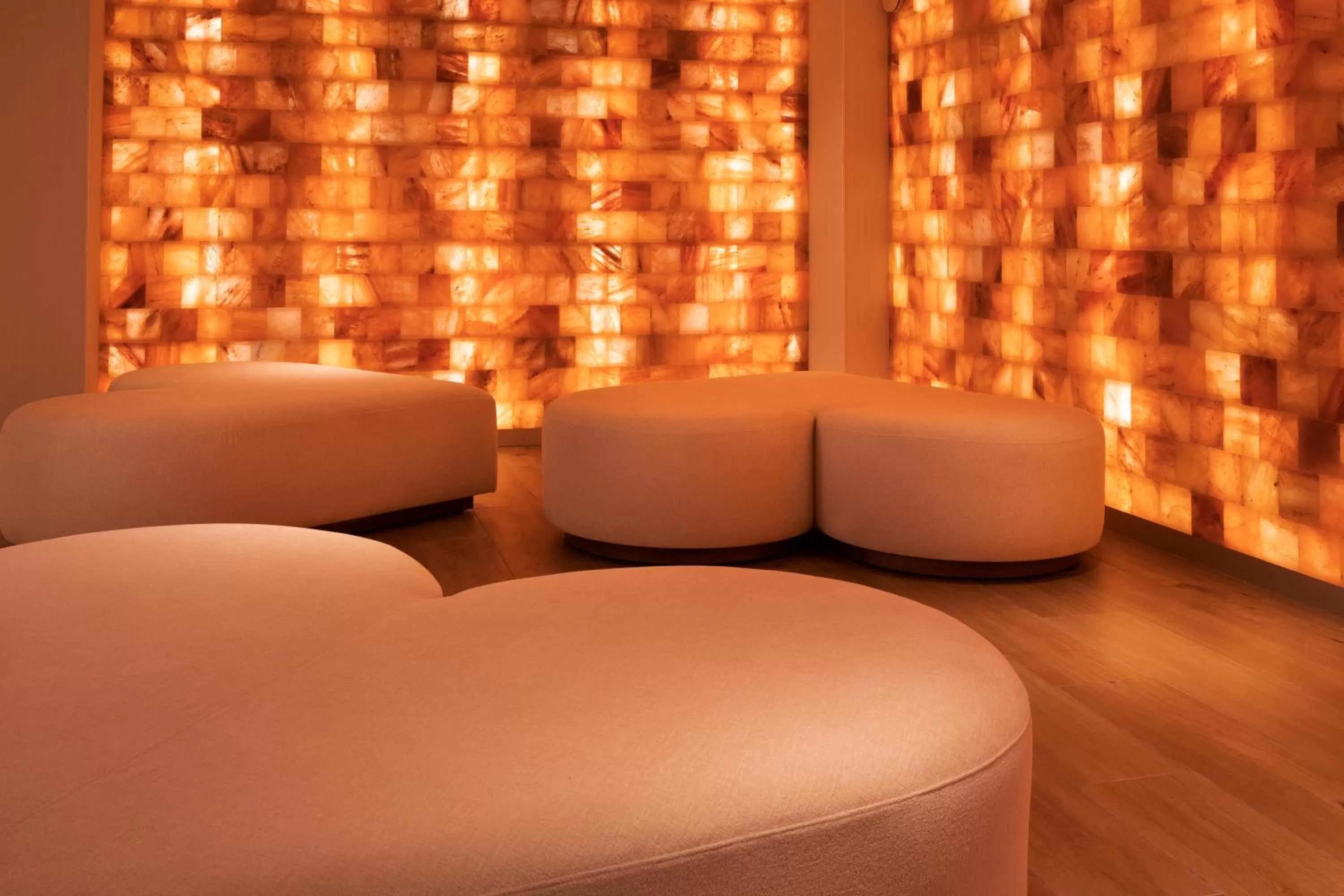 Spa and wellness centre/facilities in Paris j'Adore Hotel & Spa