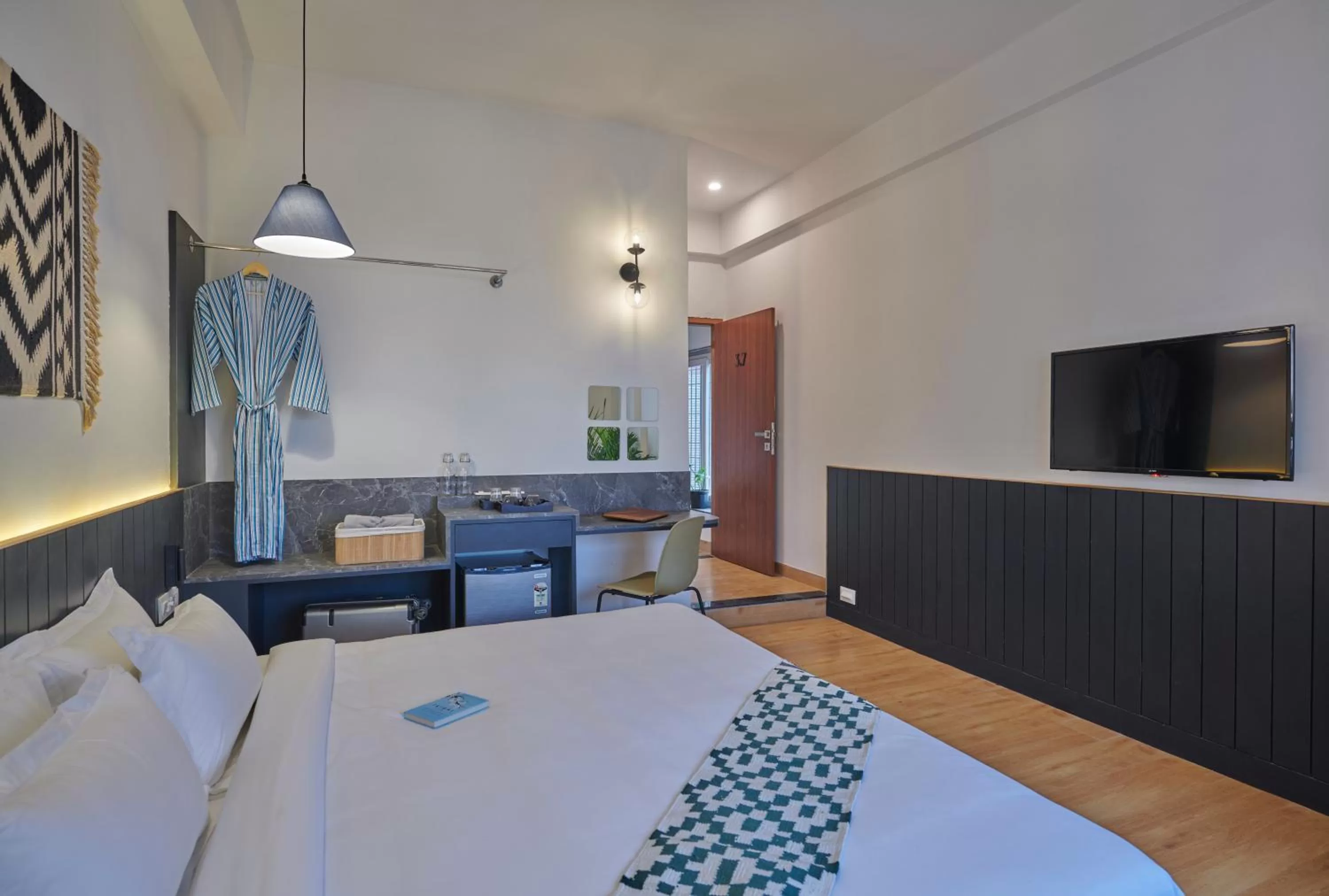 Communal lounge/ TV room, Bed in Poshtel VNS