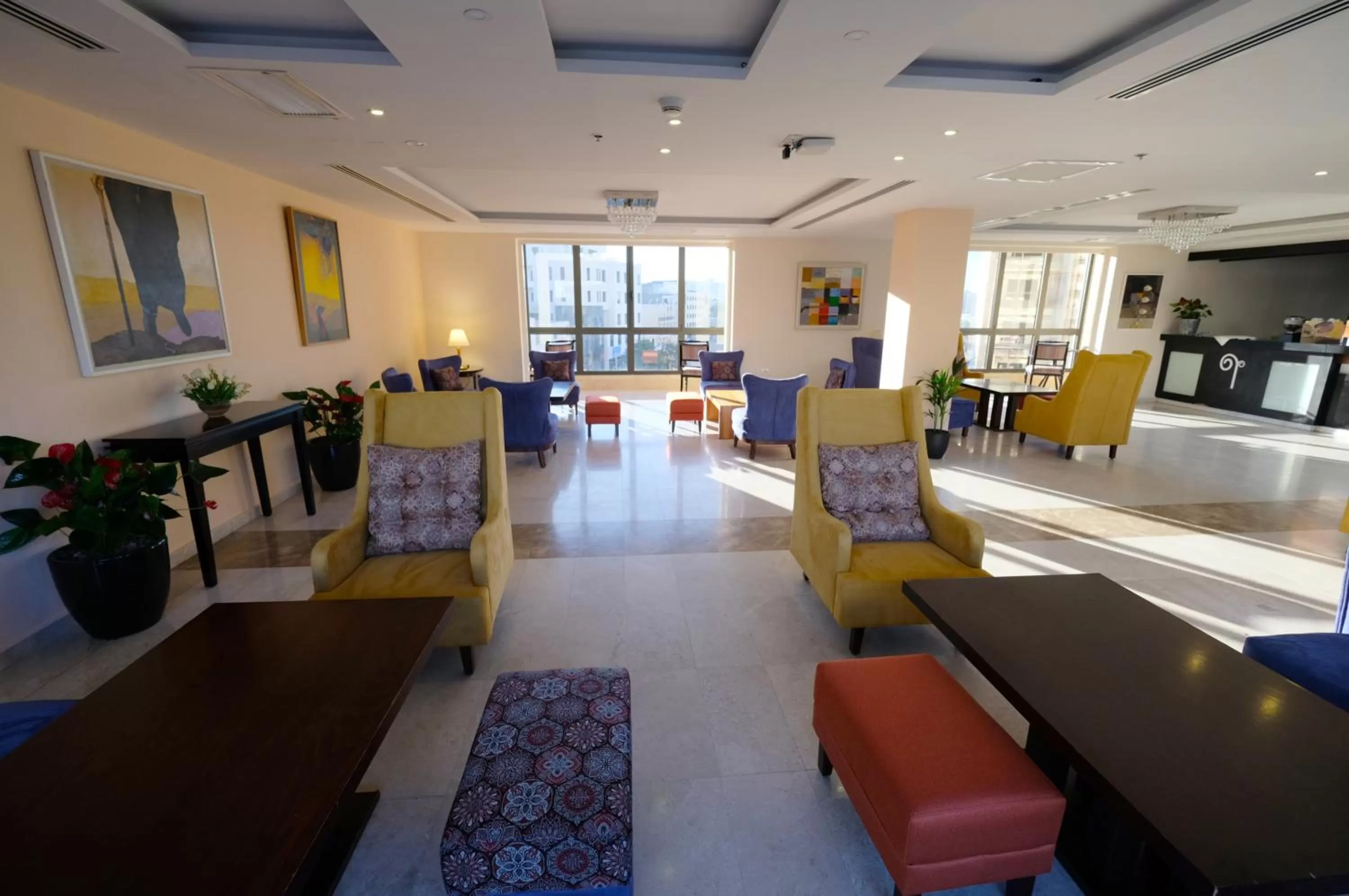 Lobby or reception in Ambassador City Hotel - Bethlehem