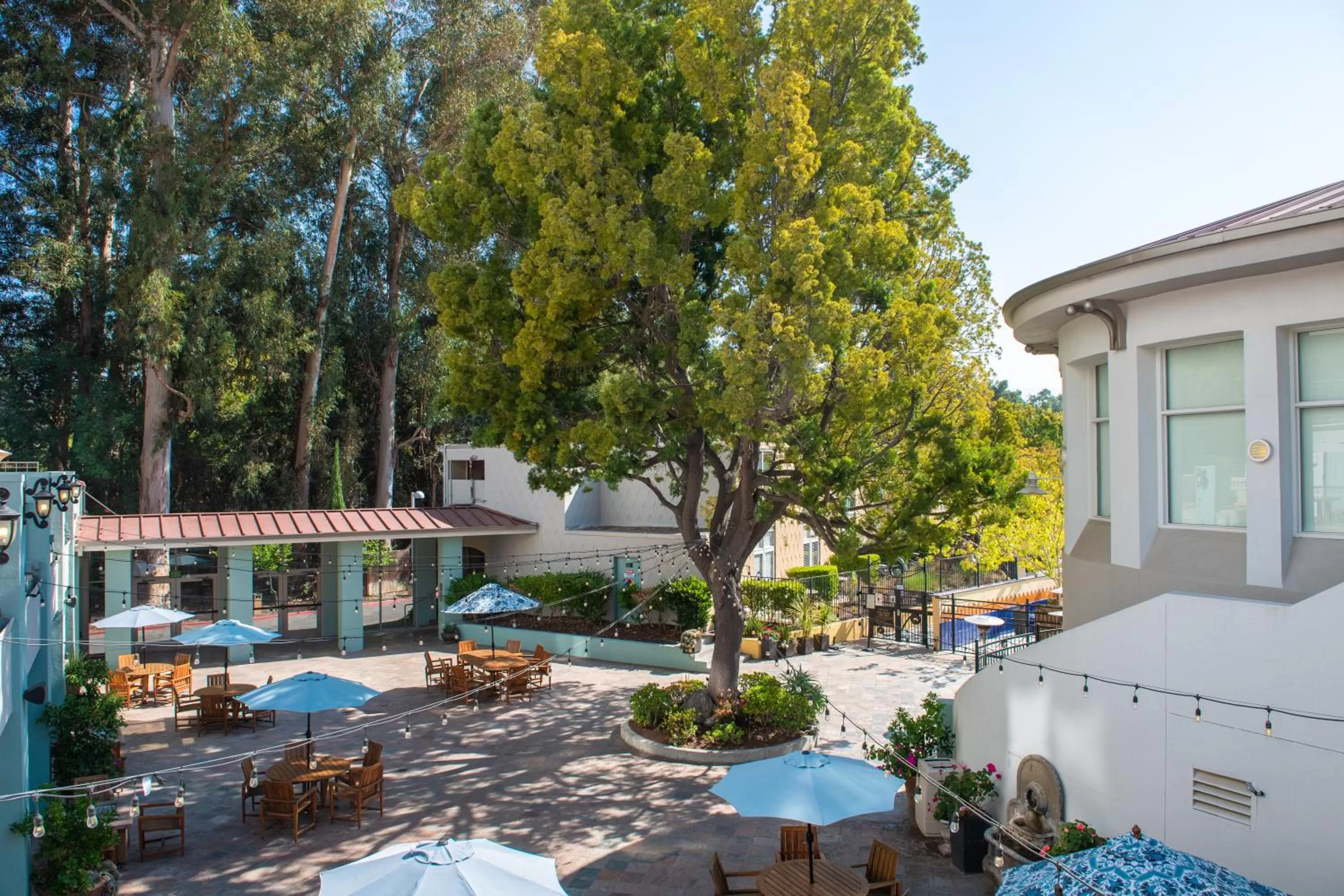 Patio in Crowne Plaza Cabana Hotel by IHG