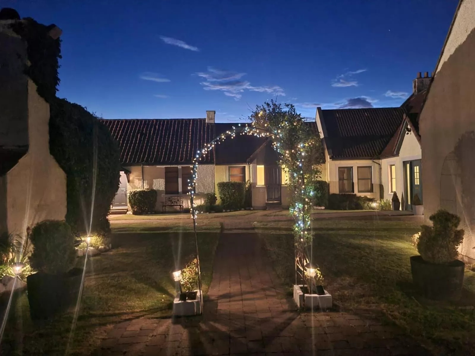 Facade/entrance in The Inn At Lathones