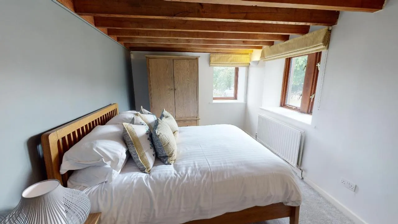 Bedroom, Bed in The Gamekeeper's Inn