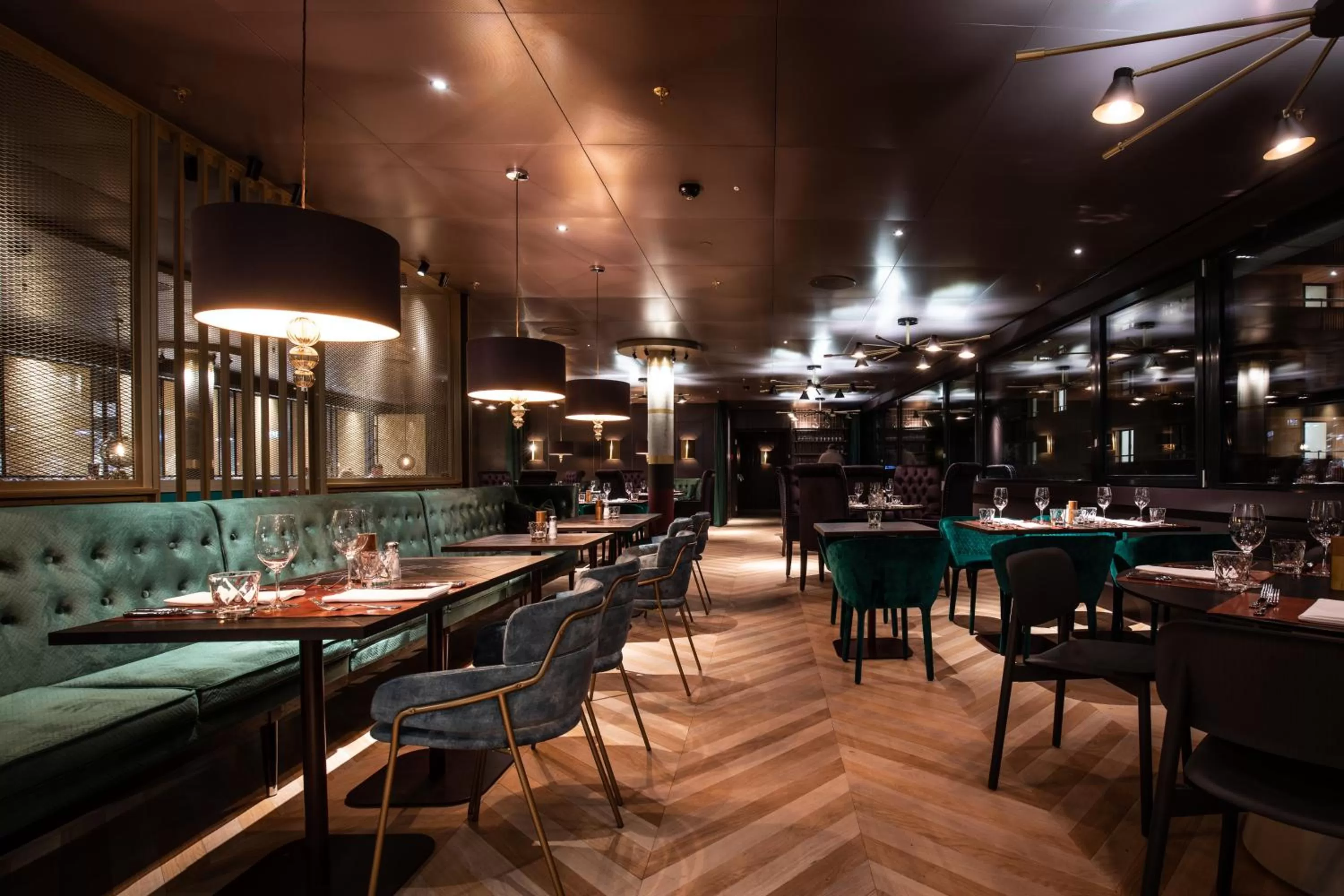 Restaurant/places to eat in Me and All Hotel Flims, by Hyatt