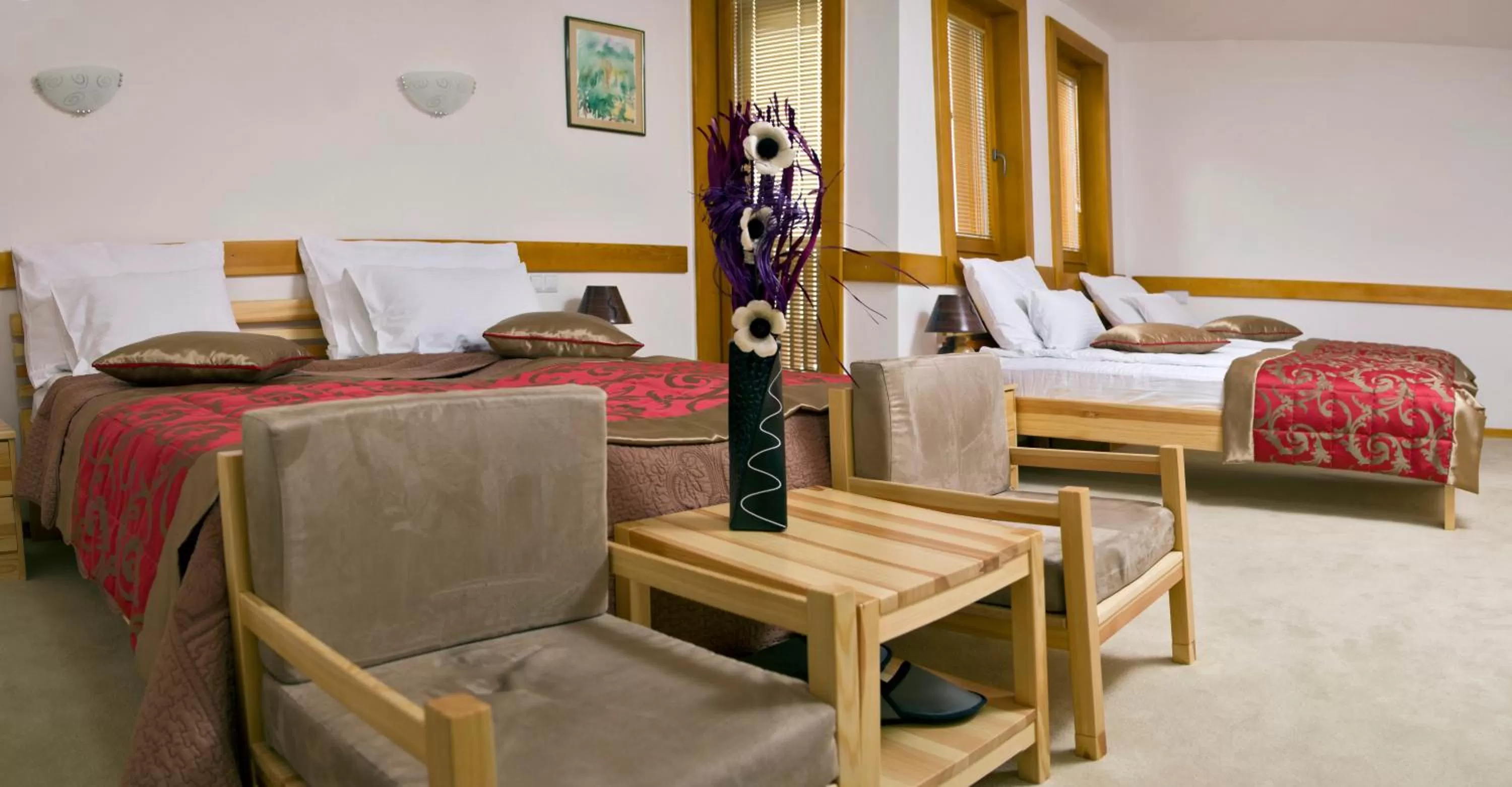 Seating area, Bed in Hotel Berr