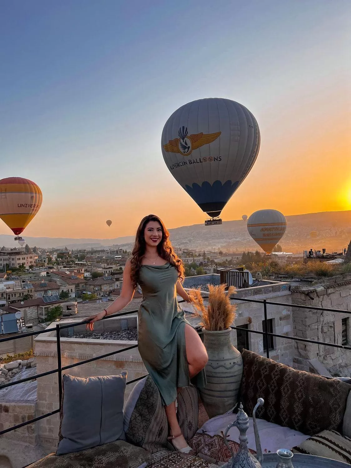 Balcony/Terrace in Chelebi Cave House