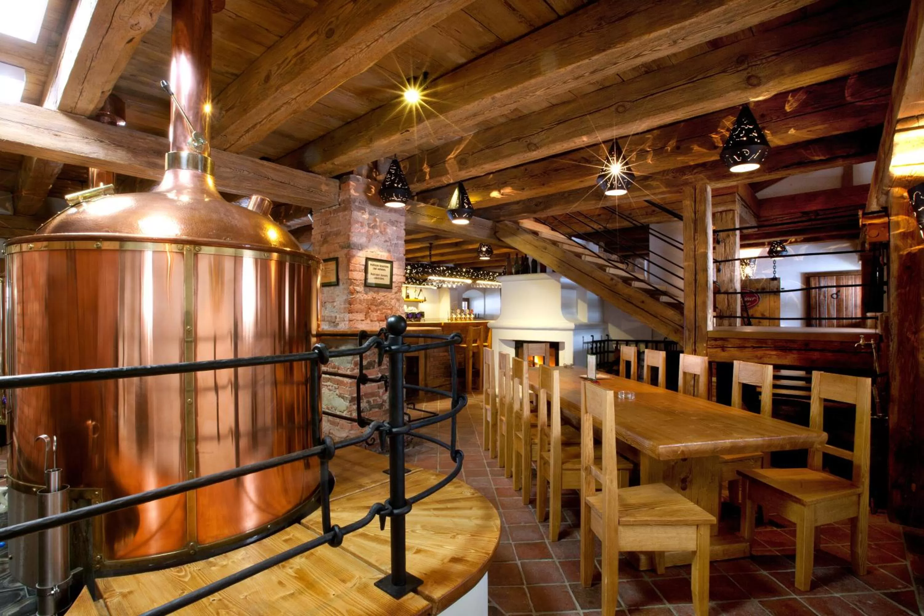 Restaurant/places to eat in Wellness hotel & minipivovar Kněžínek