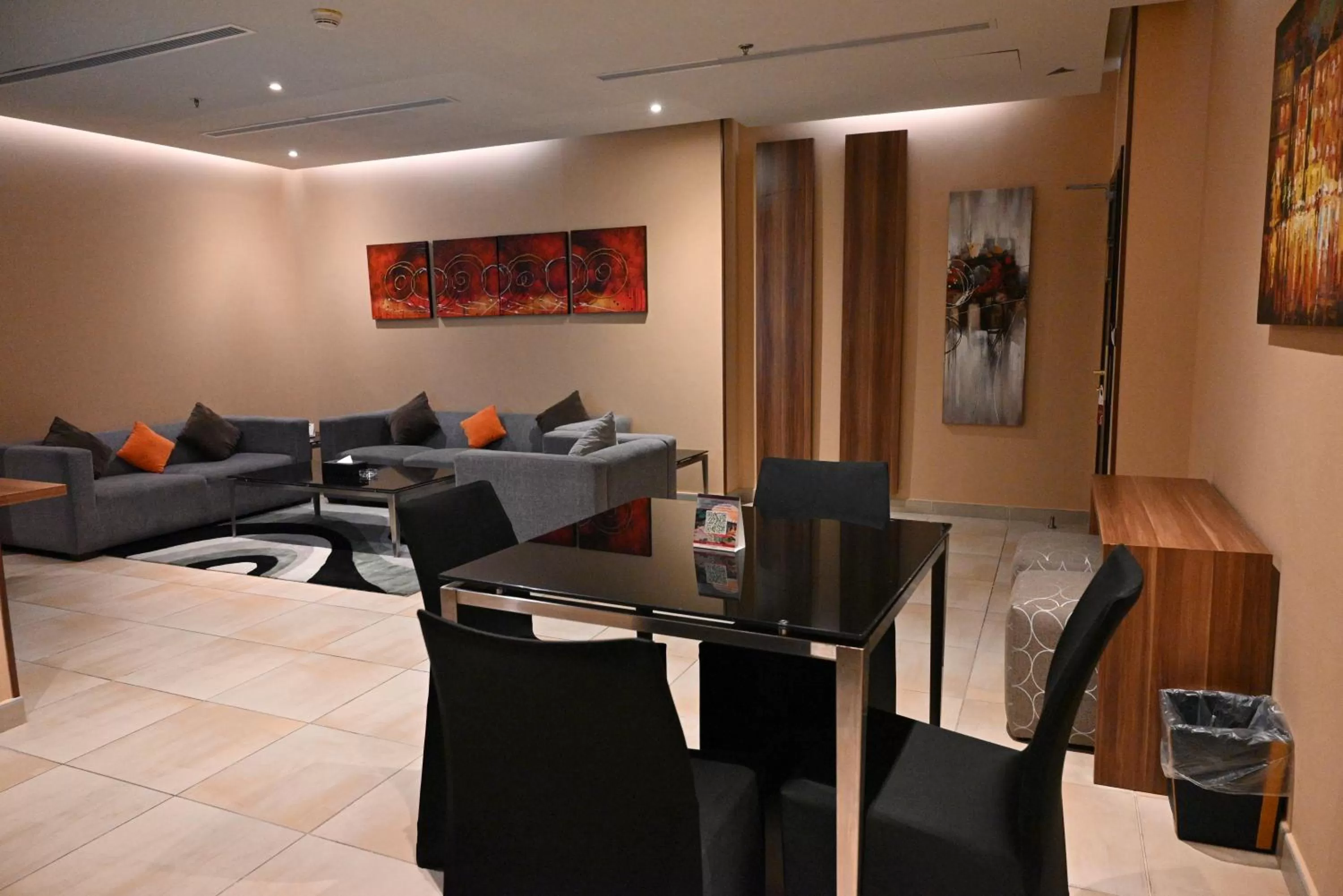 TV and multimedia, Restaurant/Places to Eat in Q Suites Jeddah by EWA - Managed by HMH