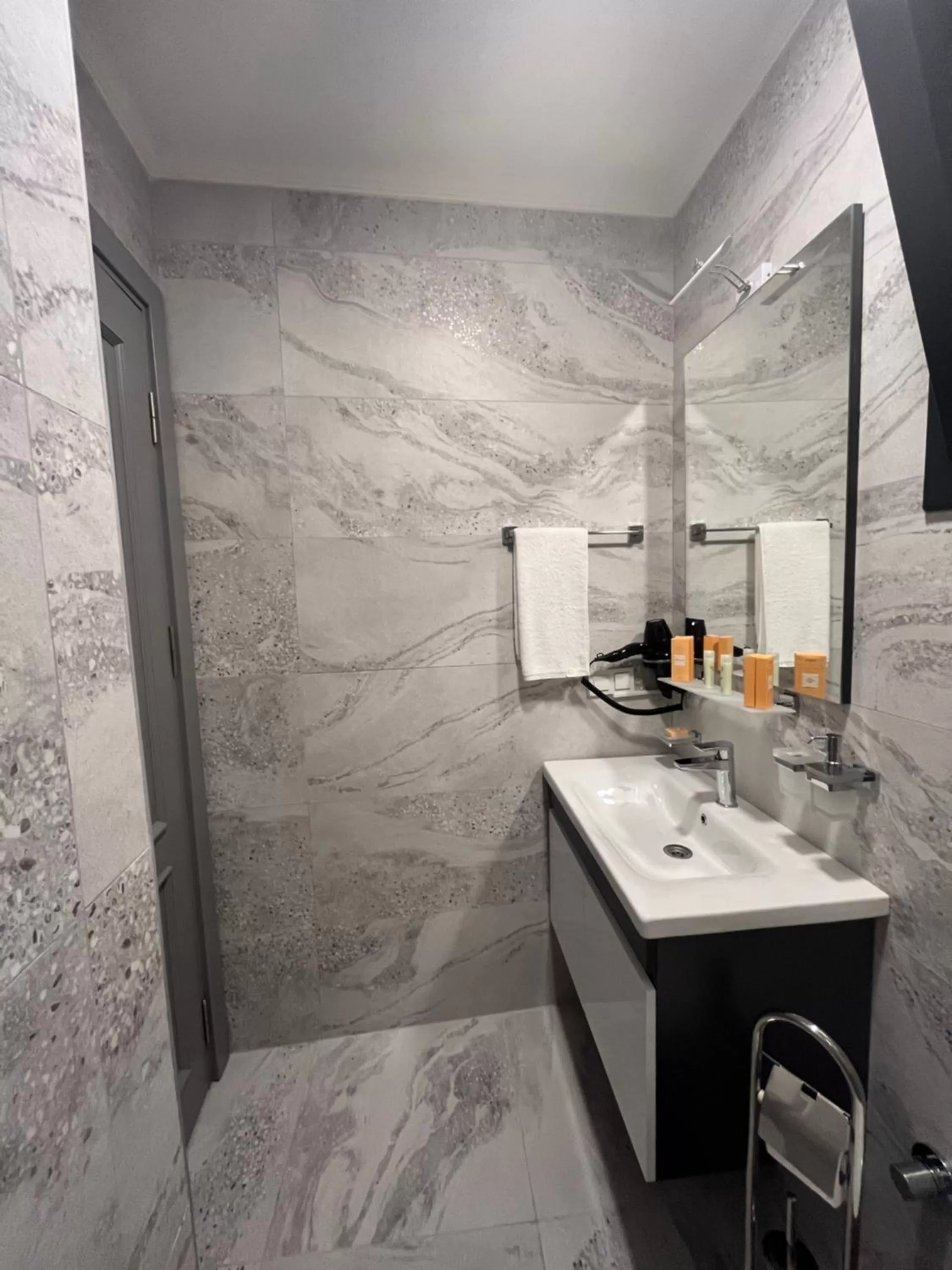 Bathroom in FABL HAUS