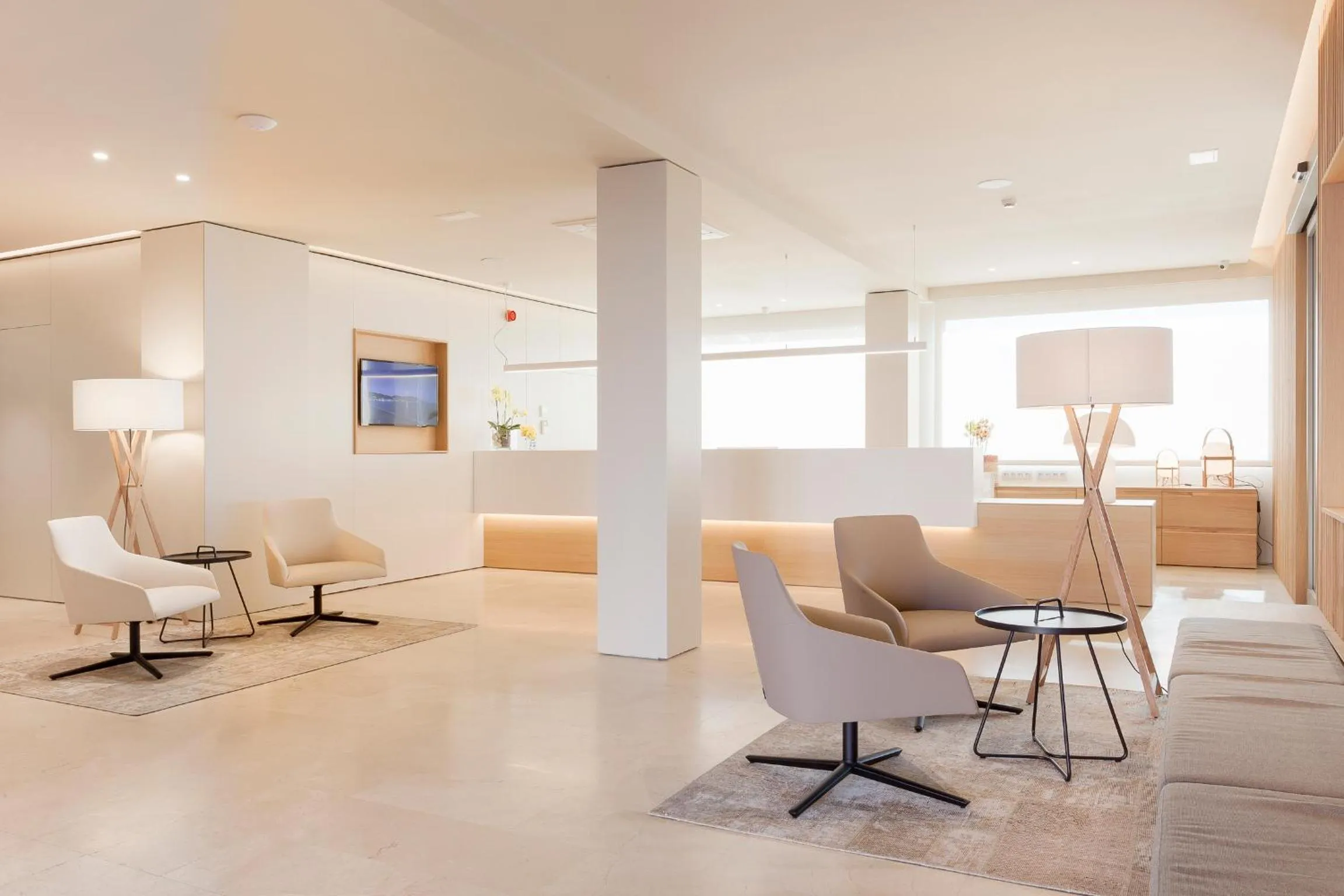 Lobby or reception in Hotel Maritim 4 Superior