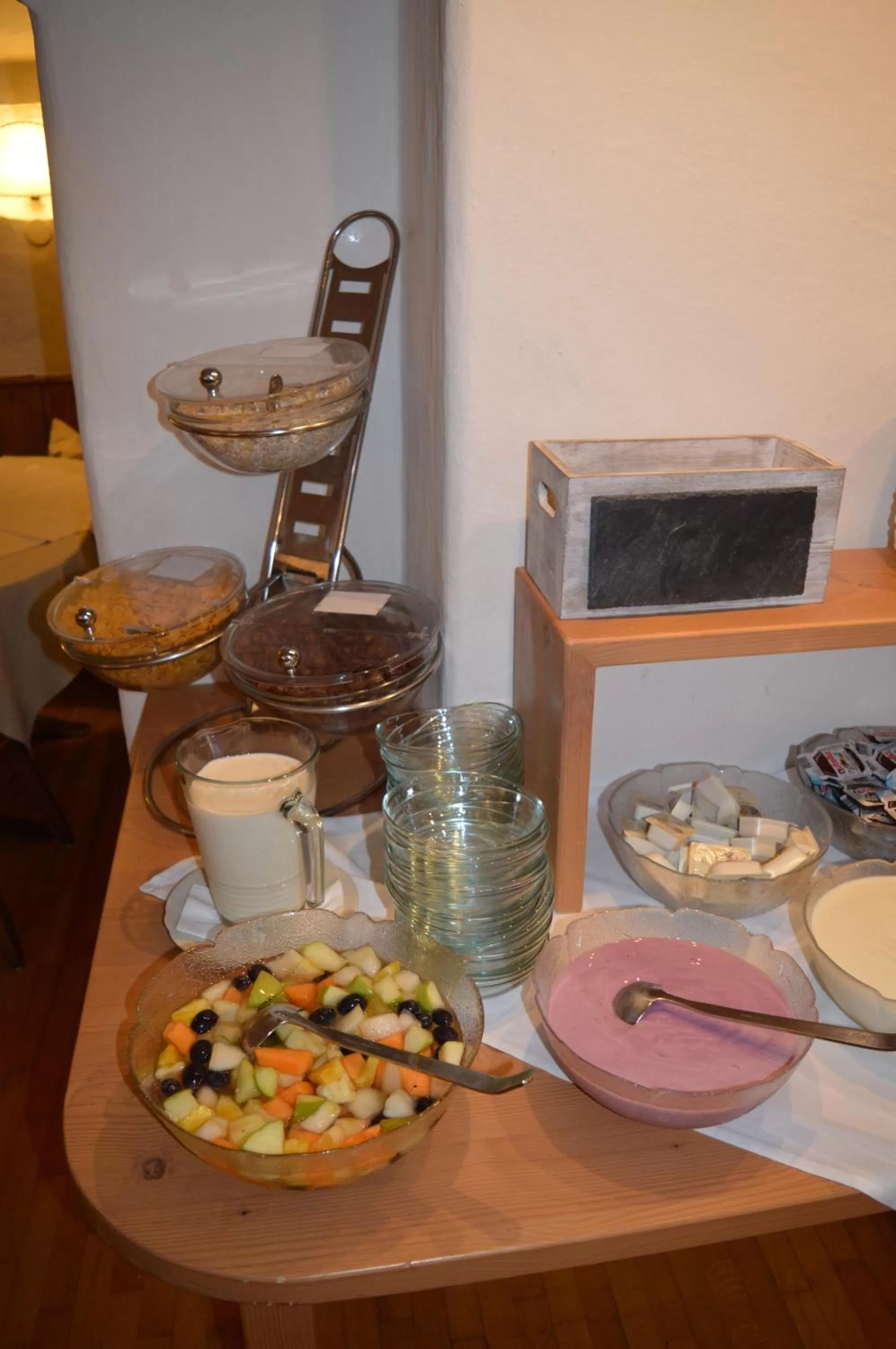 Buffet breakfast in Gasthof zum Stern