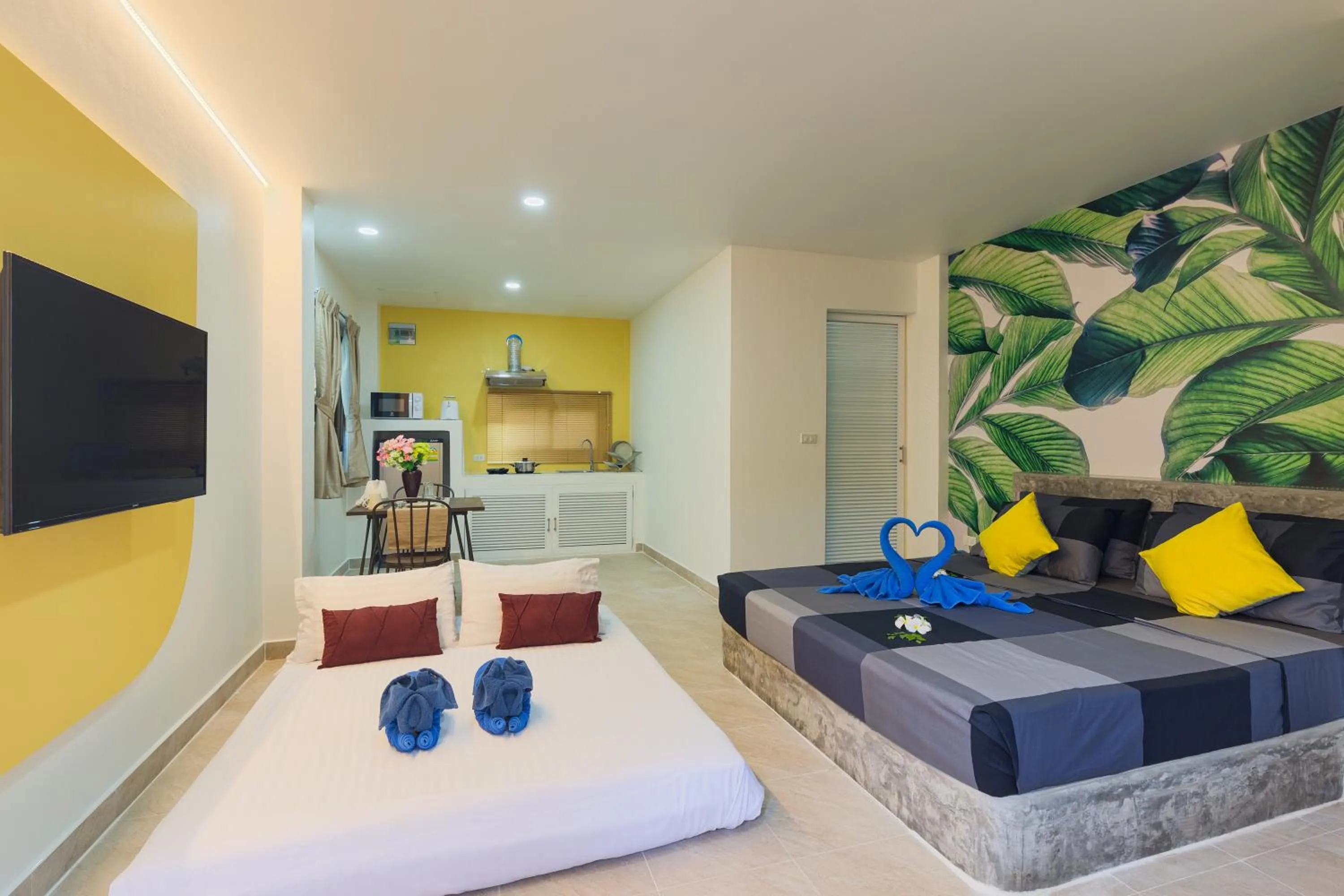 King Studio with Sofa Bed in Baan Chaylay Resort Karon