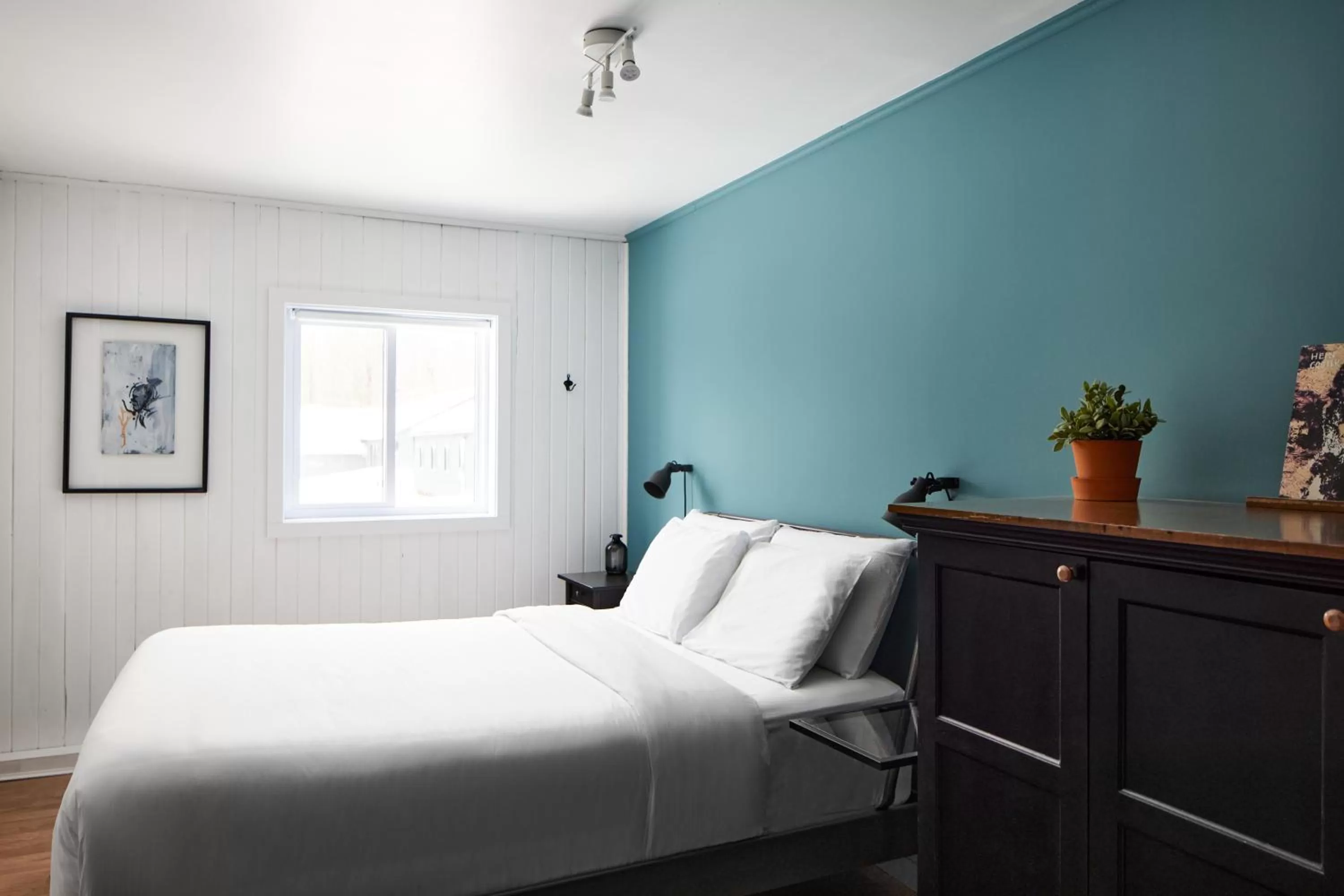 Deluxe Queen Room in Beatnik Hotel