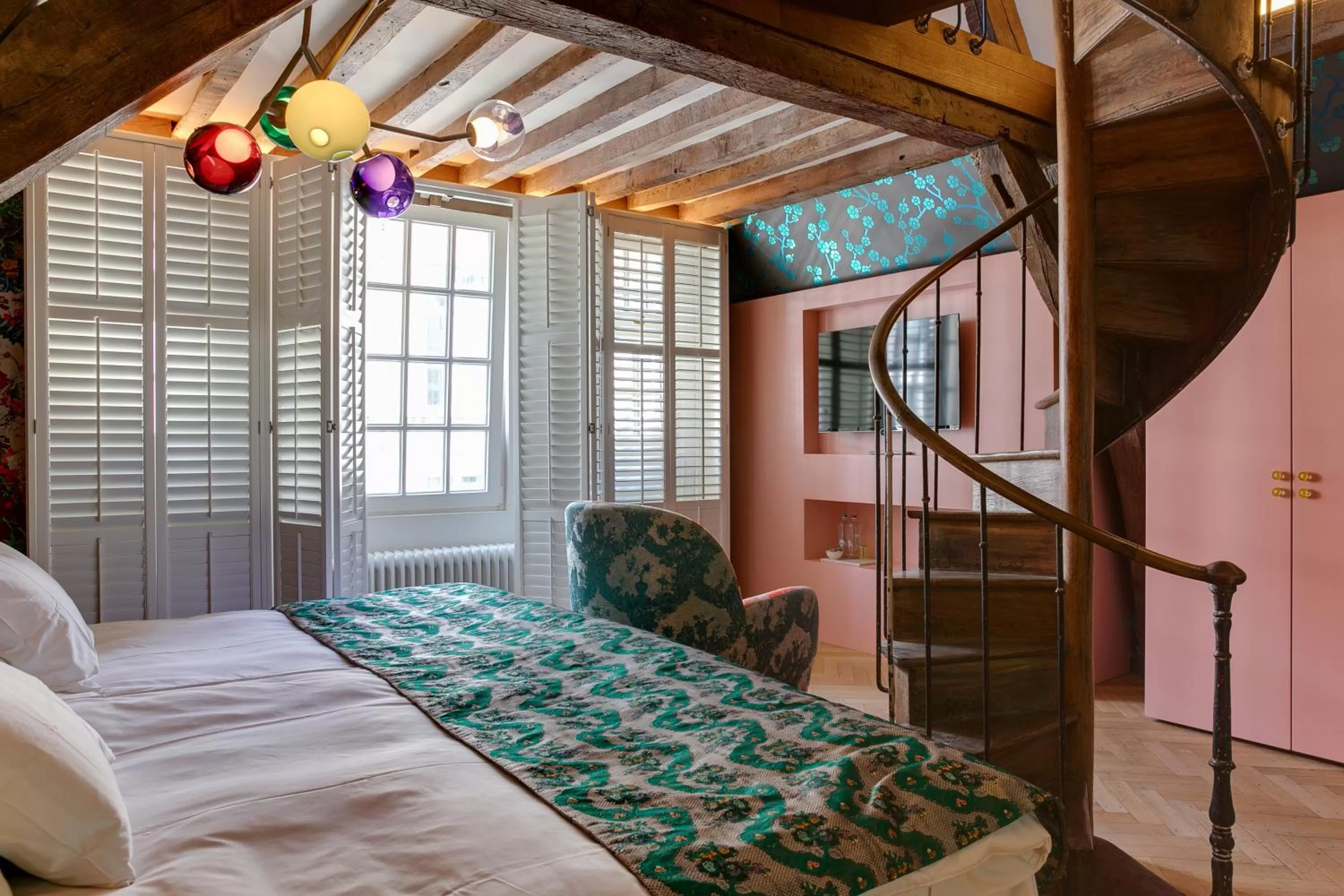 Bed in Hotel De Witte Lelie -Small Luxury Hotels of the World