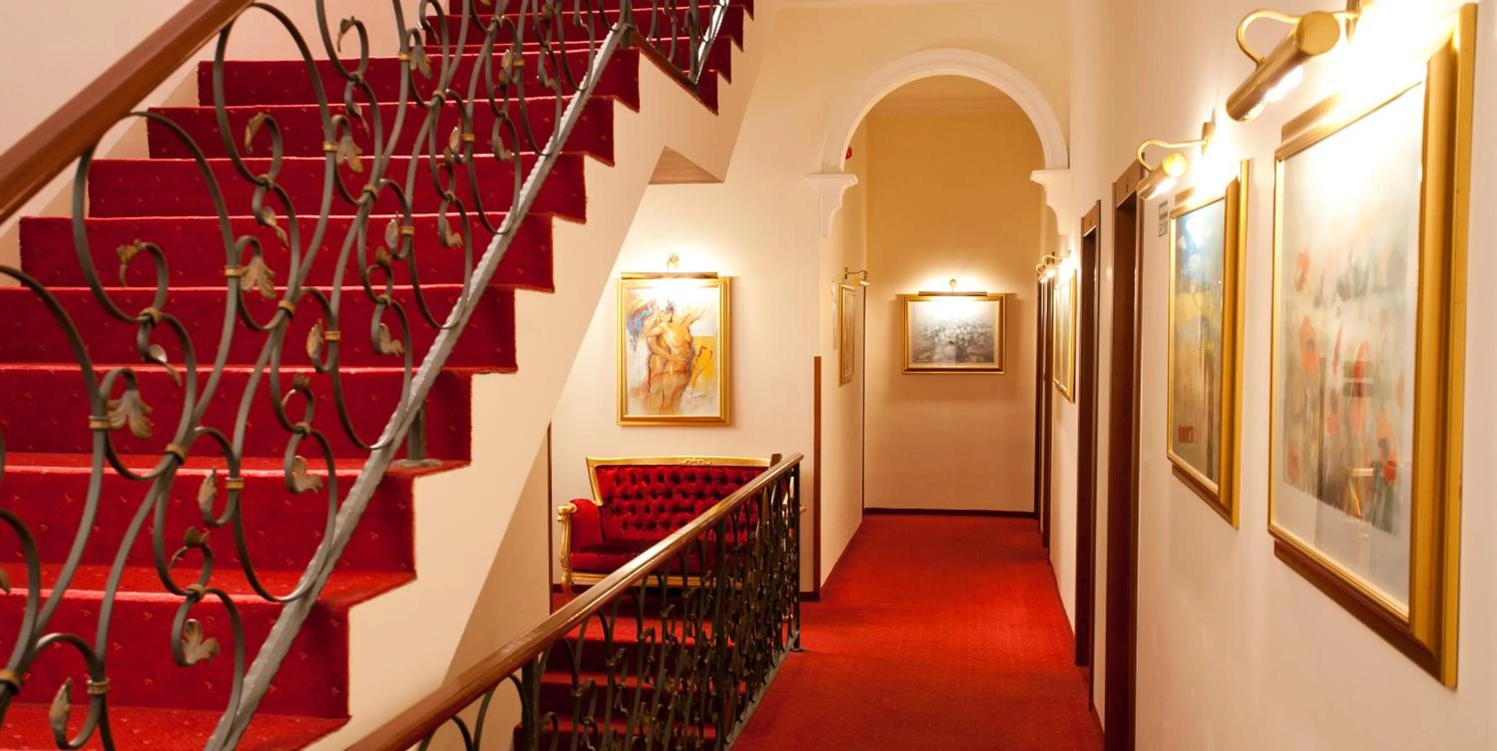 Decorative detail in Hotel Globo