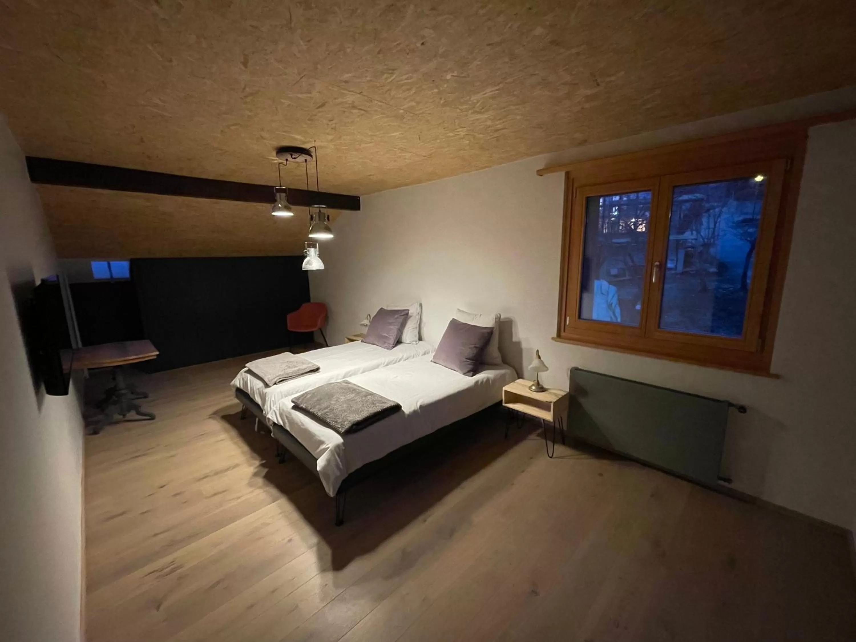 Night, Bed in B&B La Forge de Diogne - luxury and cosy alpine lodge