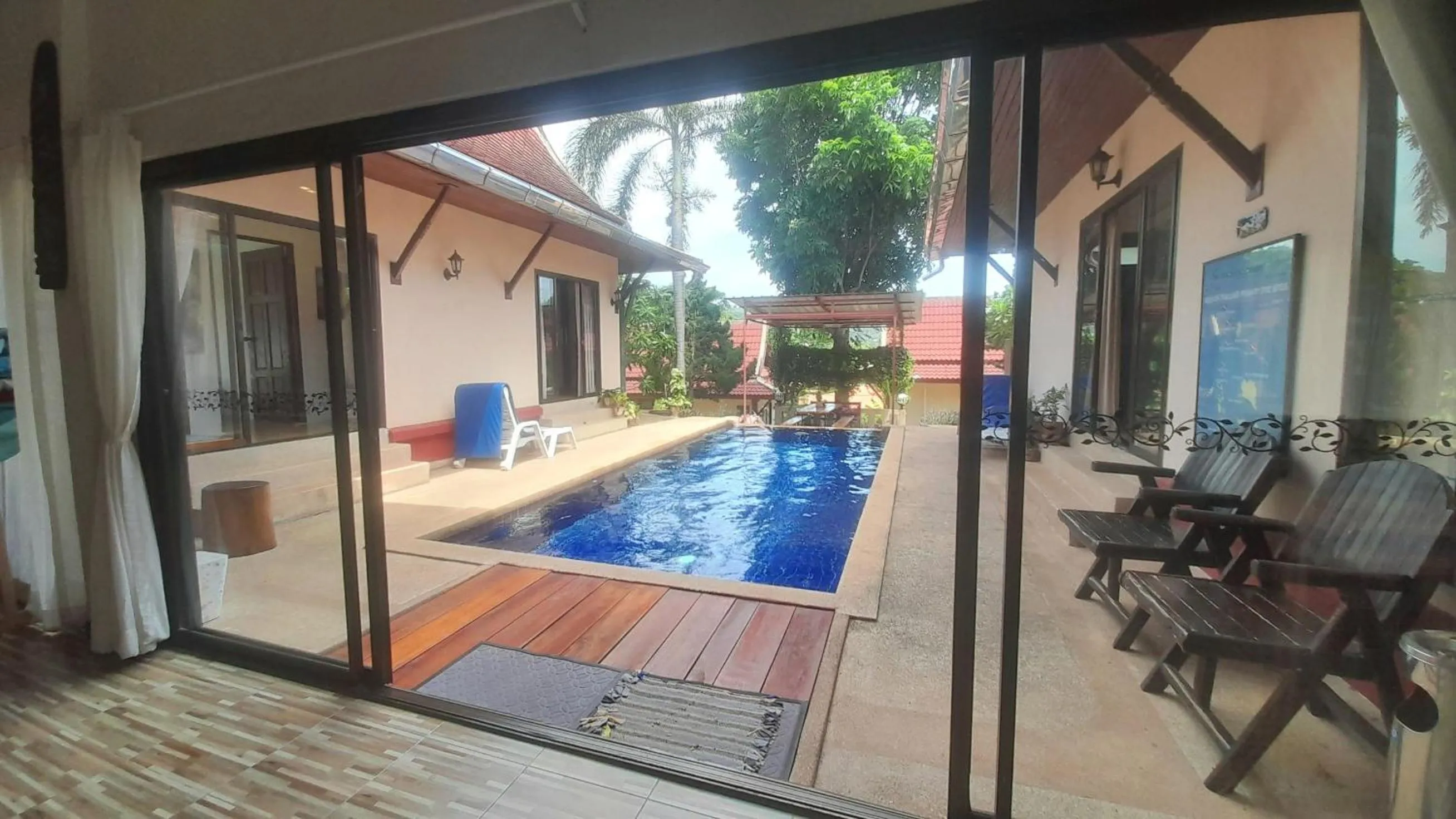 Swimming Pool in Samui Diving Resort