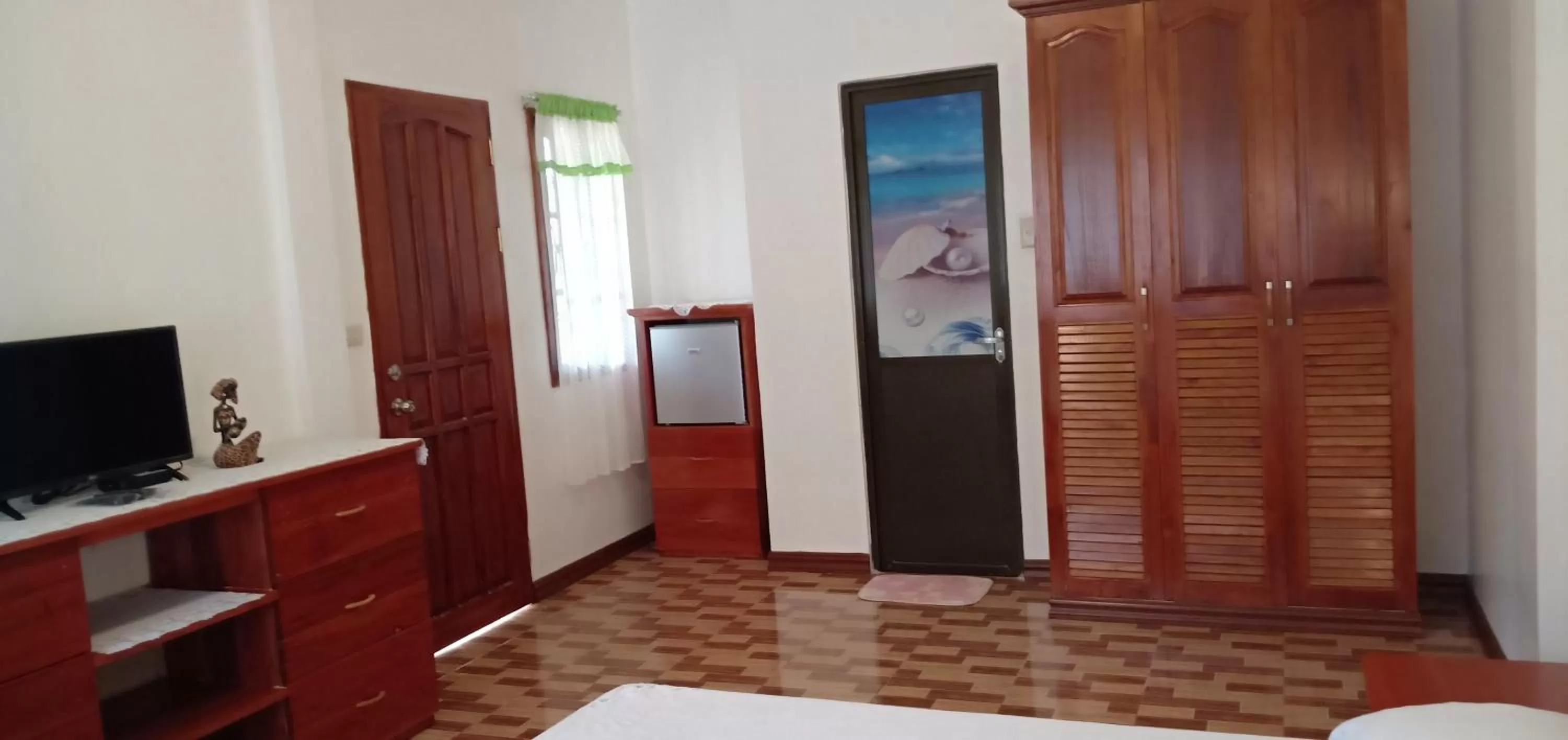 TV/Entertainment Center in E&N Paradise Island Resort