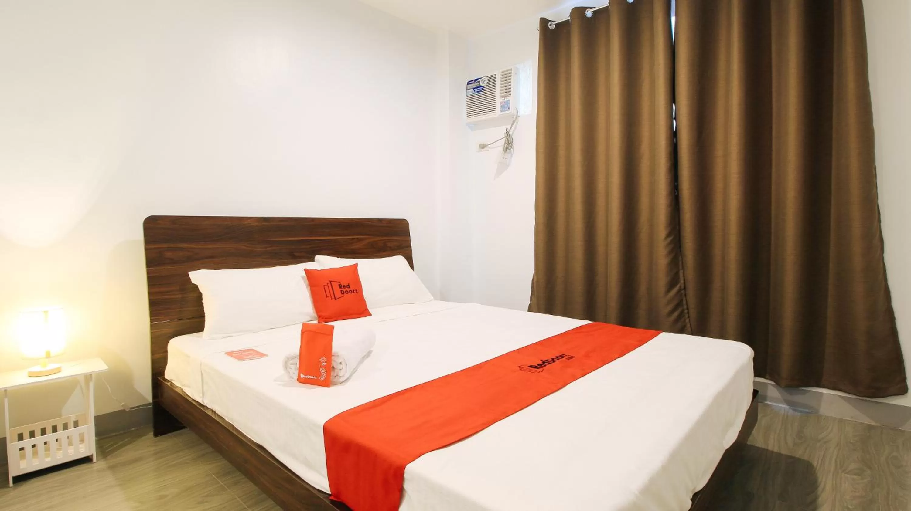 Bedroom, Bed in RedDoorz near Zobel Roxas St