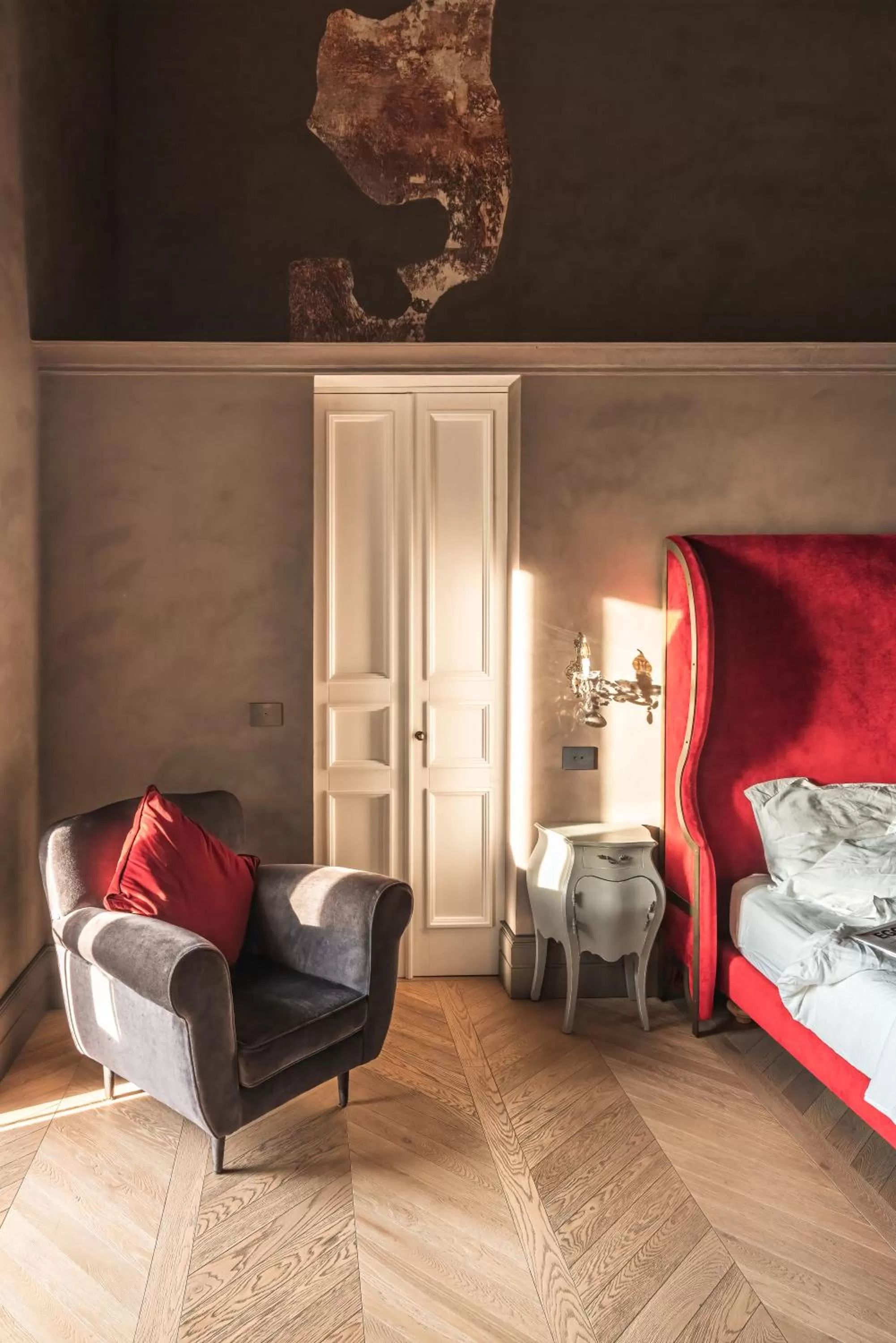 Bed in Paragon 700 Boutique Hotel & SPA