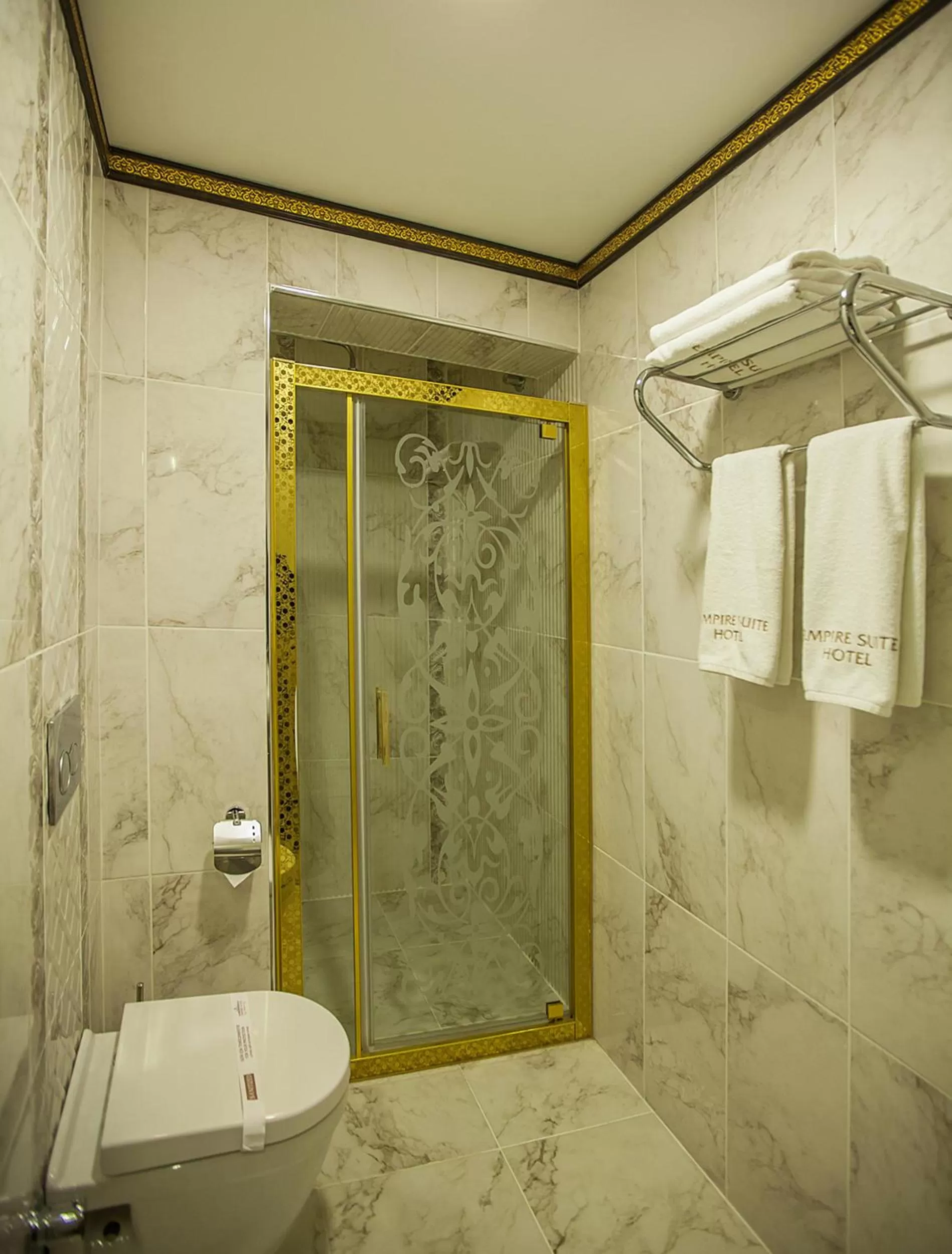 Shower in Empire Suite Hotel