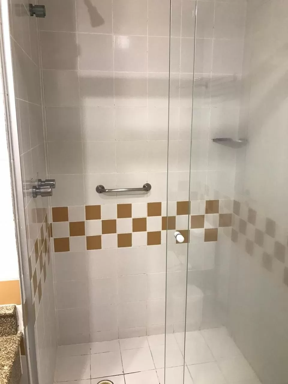 Shower, Bathroom in Studio Comfort Ibirapuera