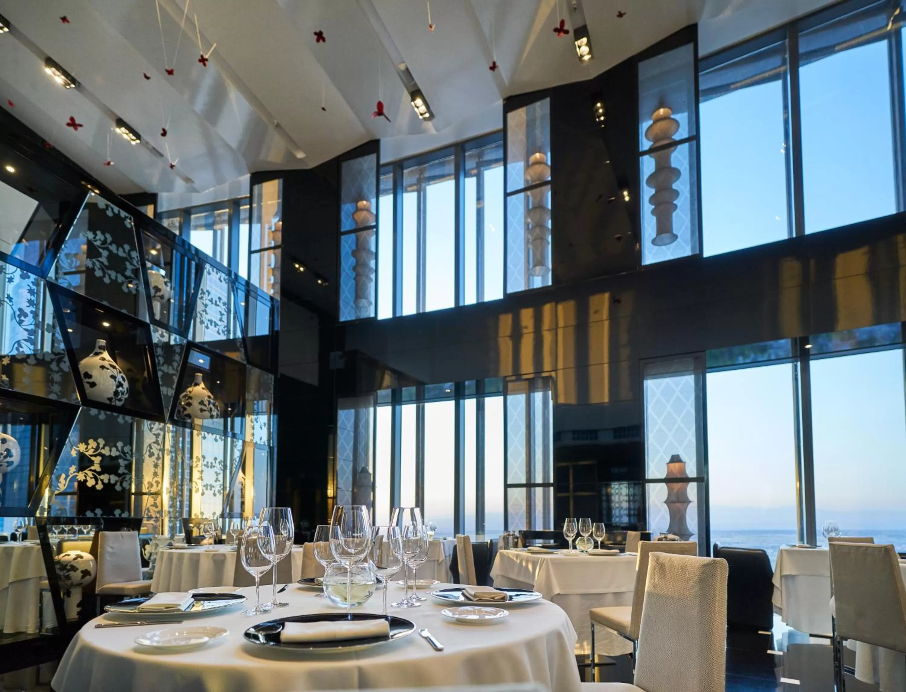 Restaurant/places to eat in Eurostars Madrid Tower