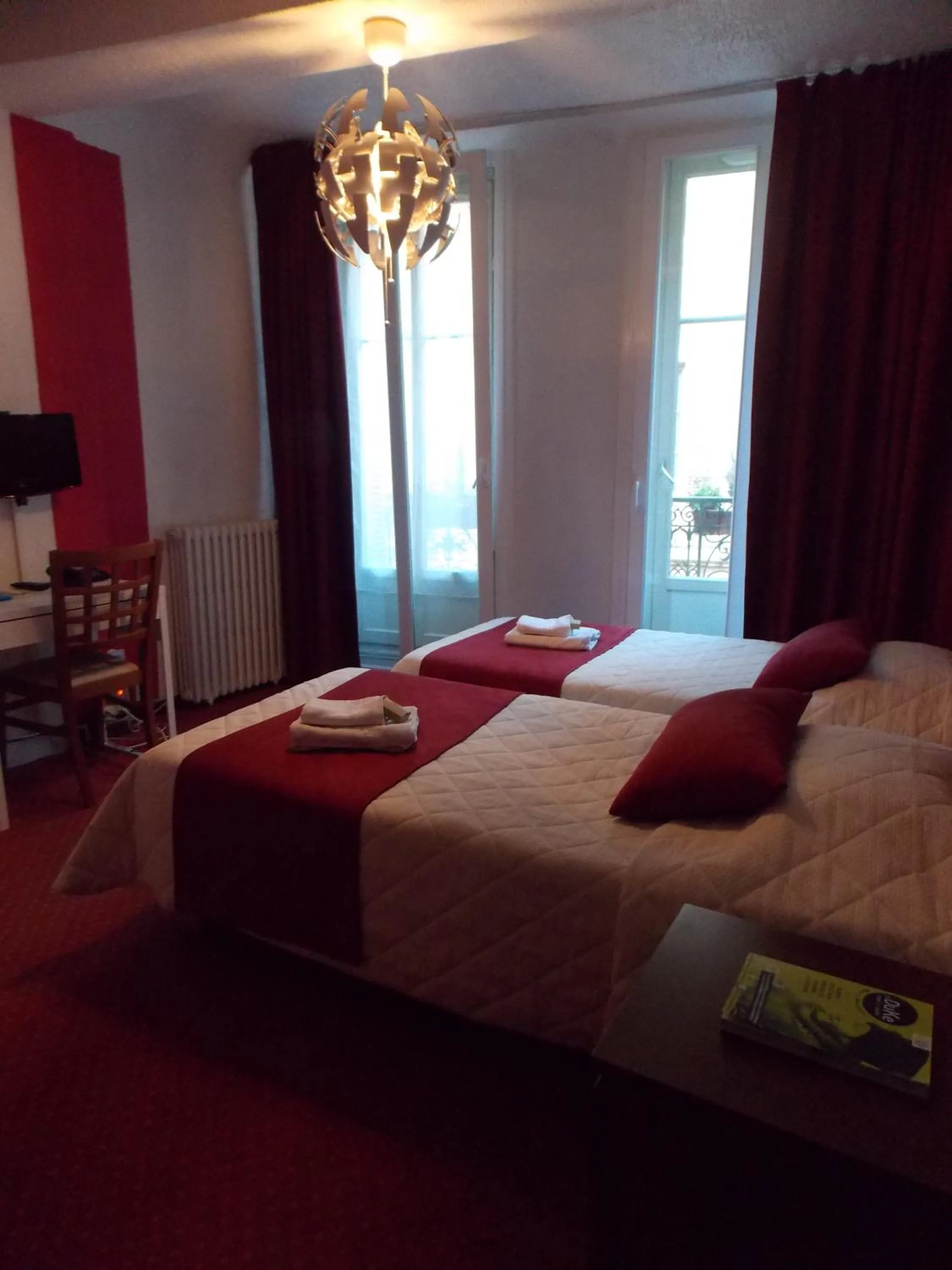 Day, Bed in Hôtel Le Chambellan