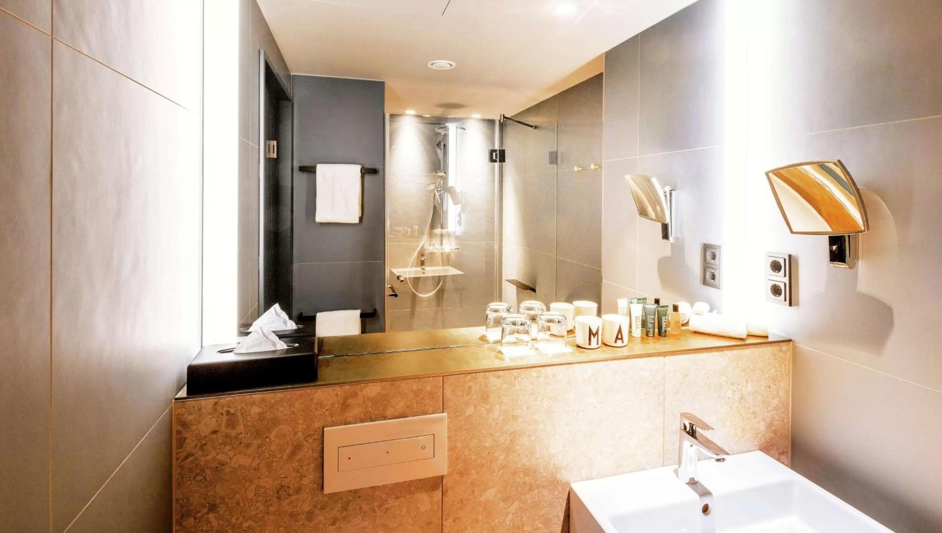 Bathroom in Hilton Garden Inn Mannheim