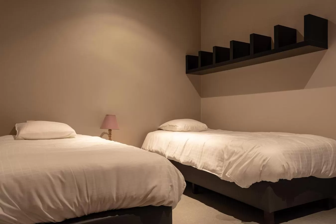 Bed in Oud Gemeentehuis