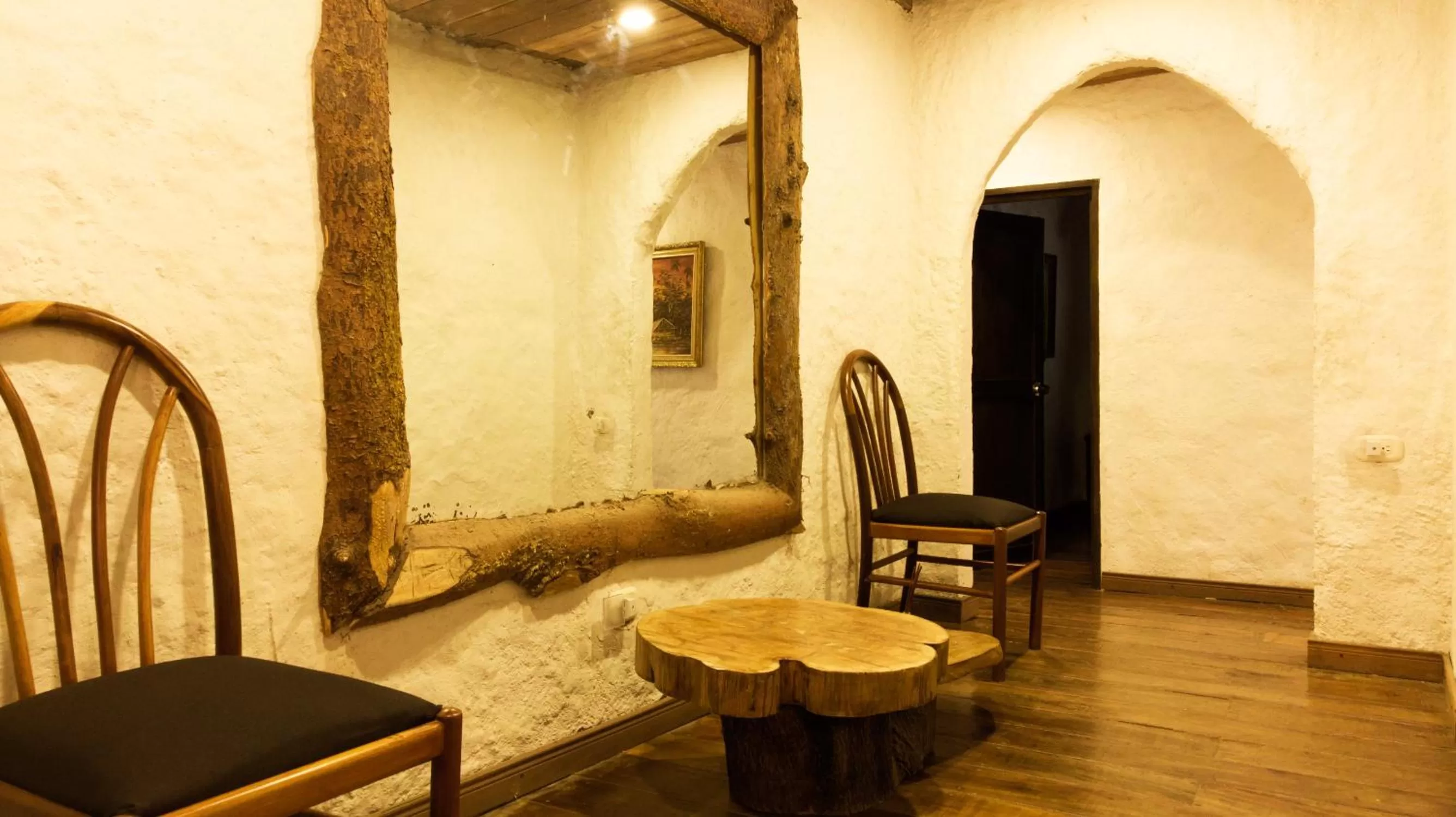 Communal lounge/ TV room in Finca Campestre La Adelita B&B