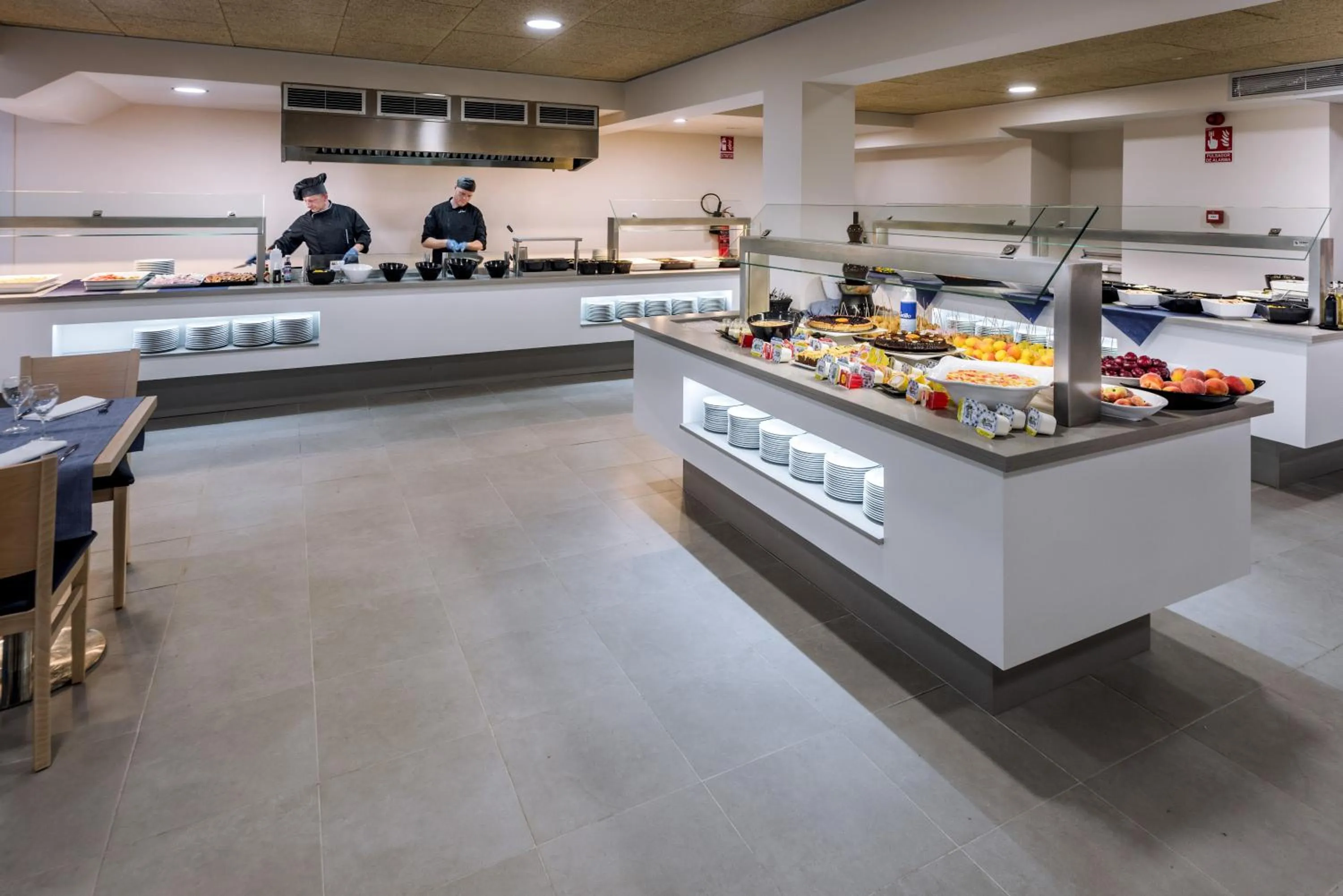 Restaurant/places to eat in GHT Sa Riera