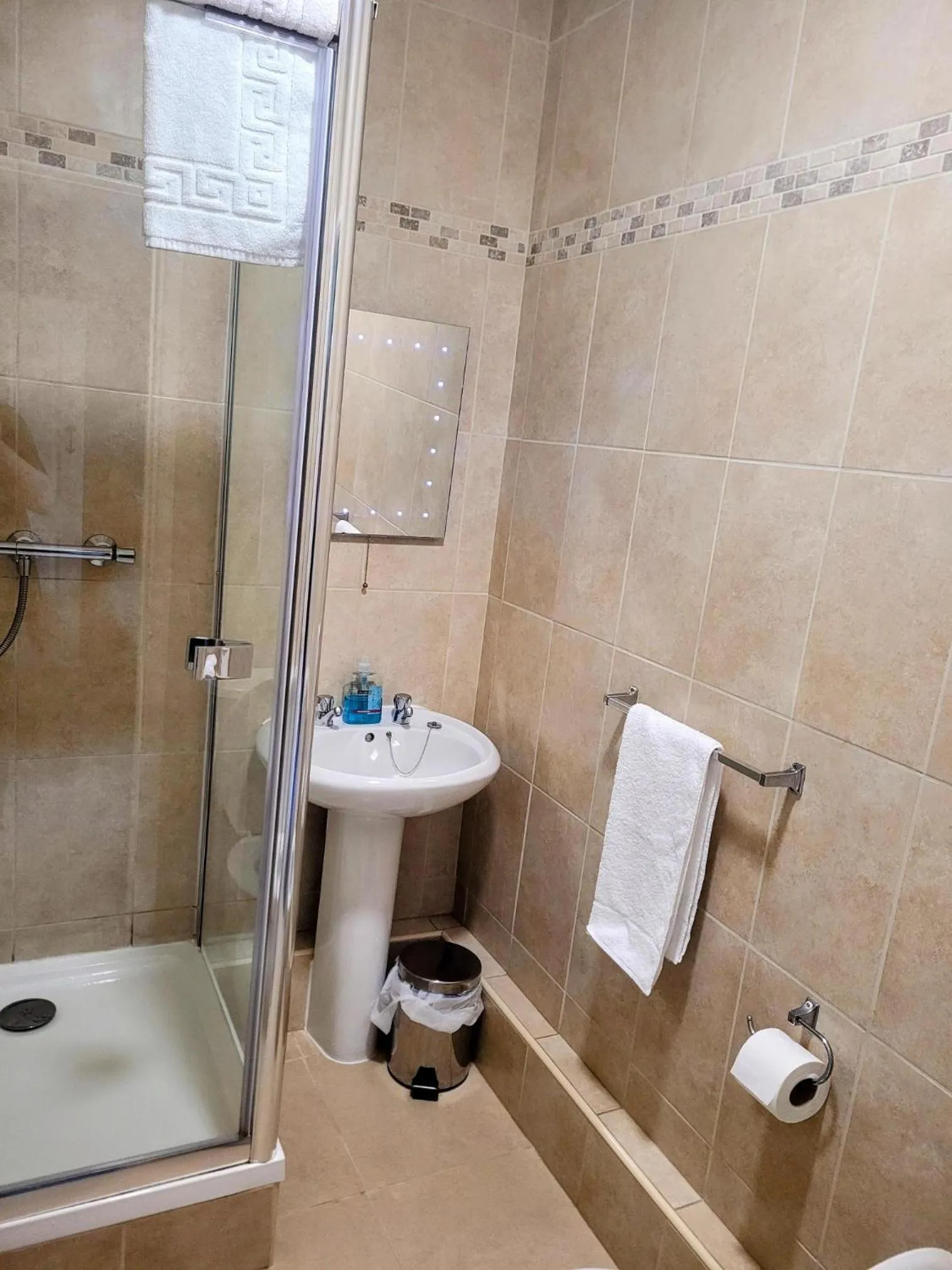 Shower in Wheal Tor Hotel & Glamping