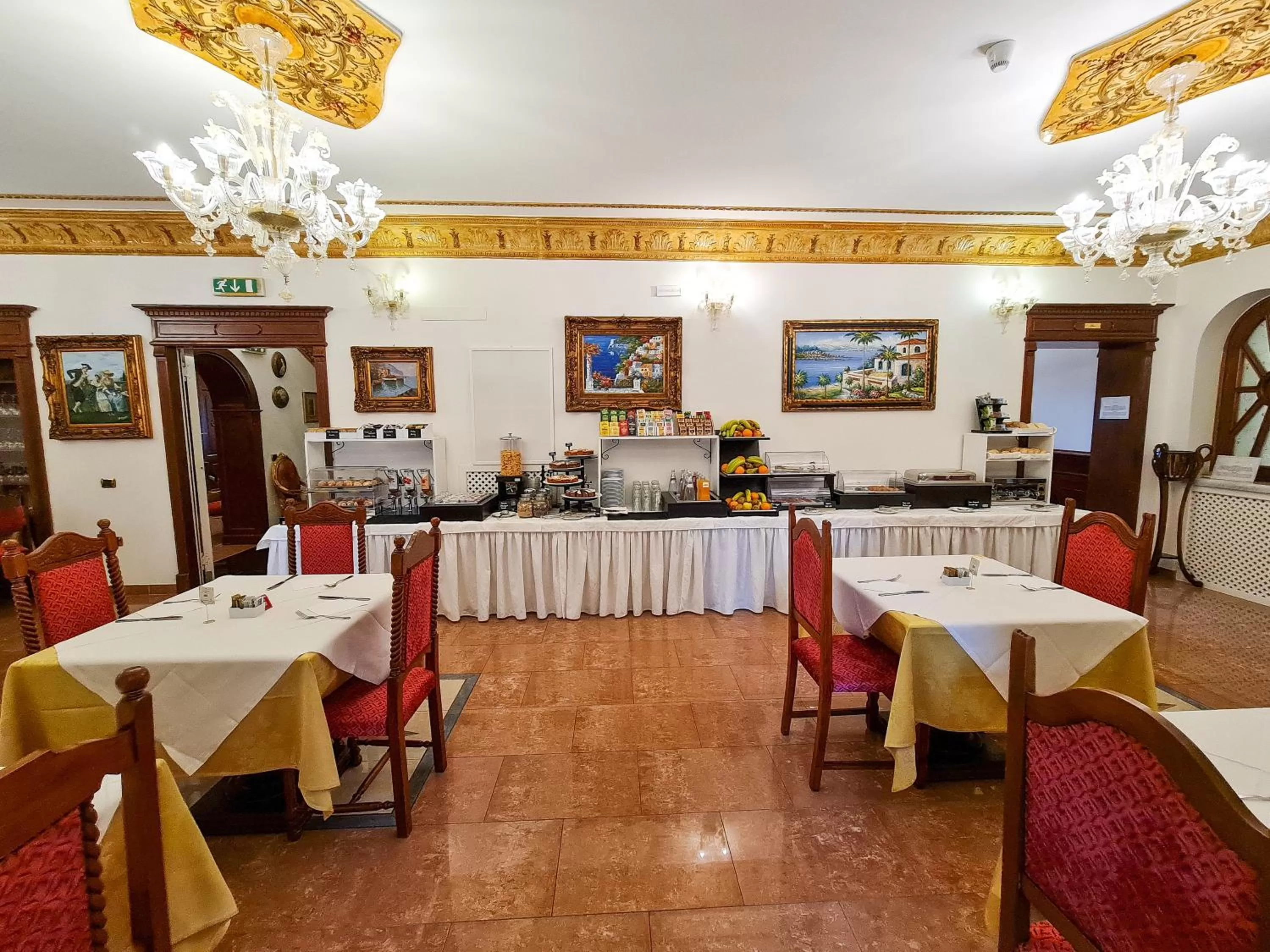 Breakfast in Euro Hotel Iglesias