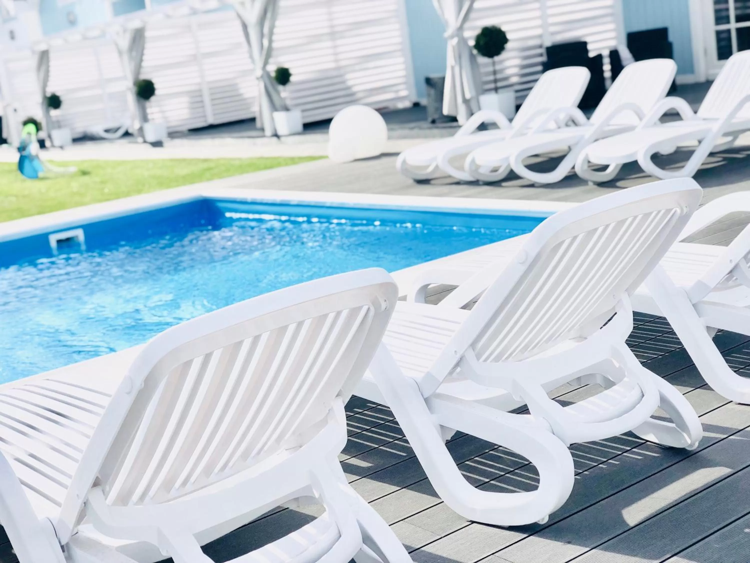 Balcony/Terrace, Swimming Pool in Baltic Family - domki całoroczne nad morzem basen kidsclub rowery