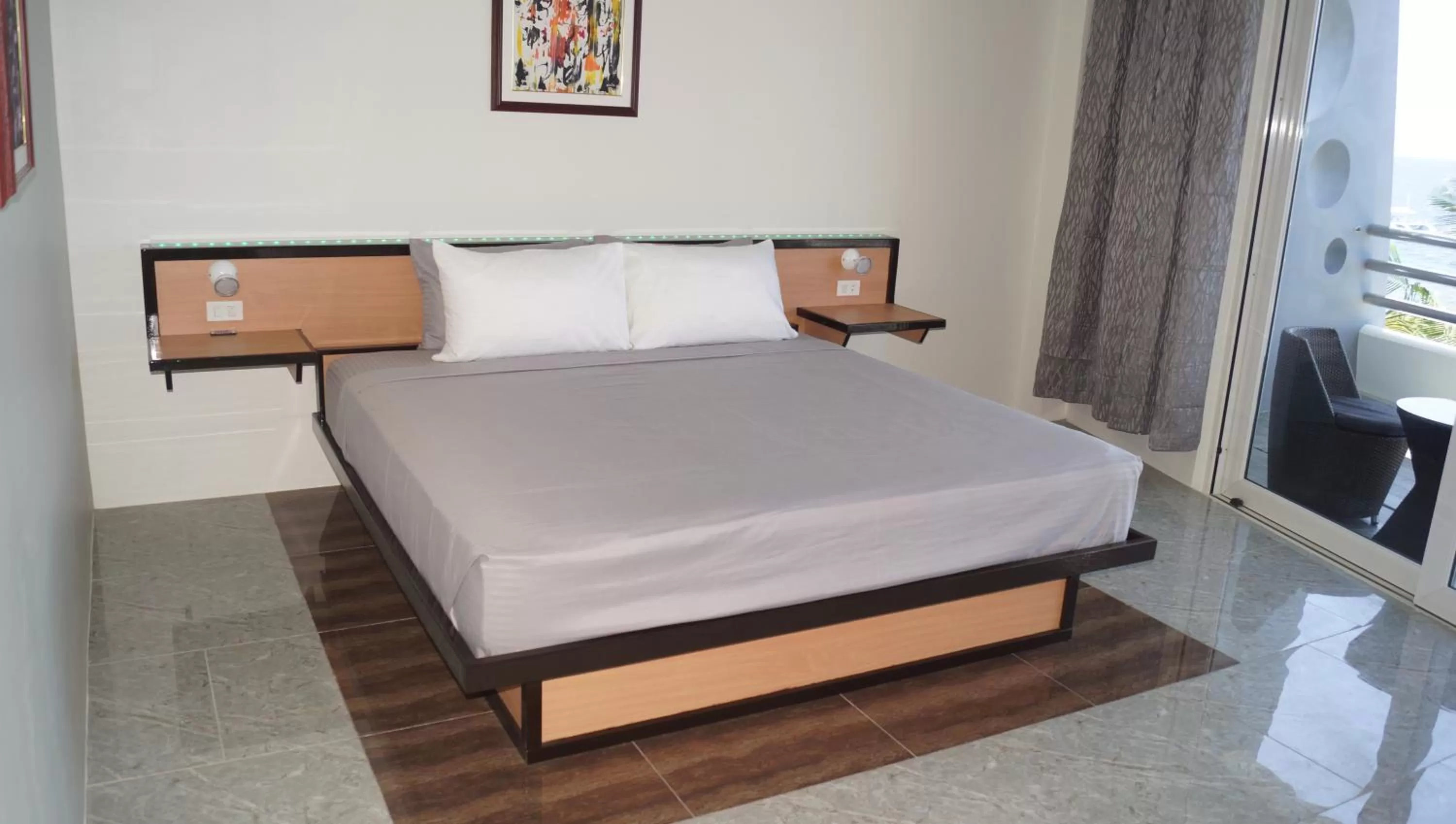 Bed in Panglao Sea Resort - Tangnan