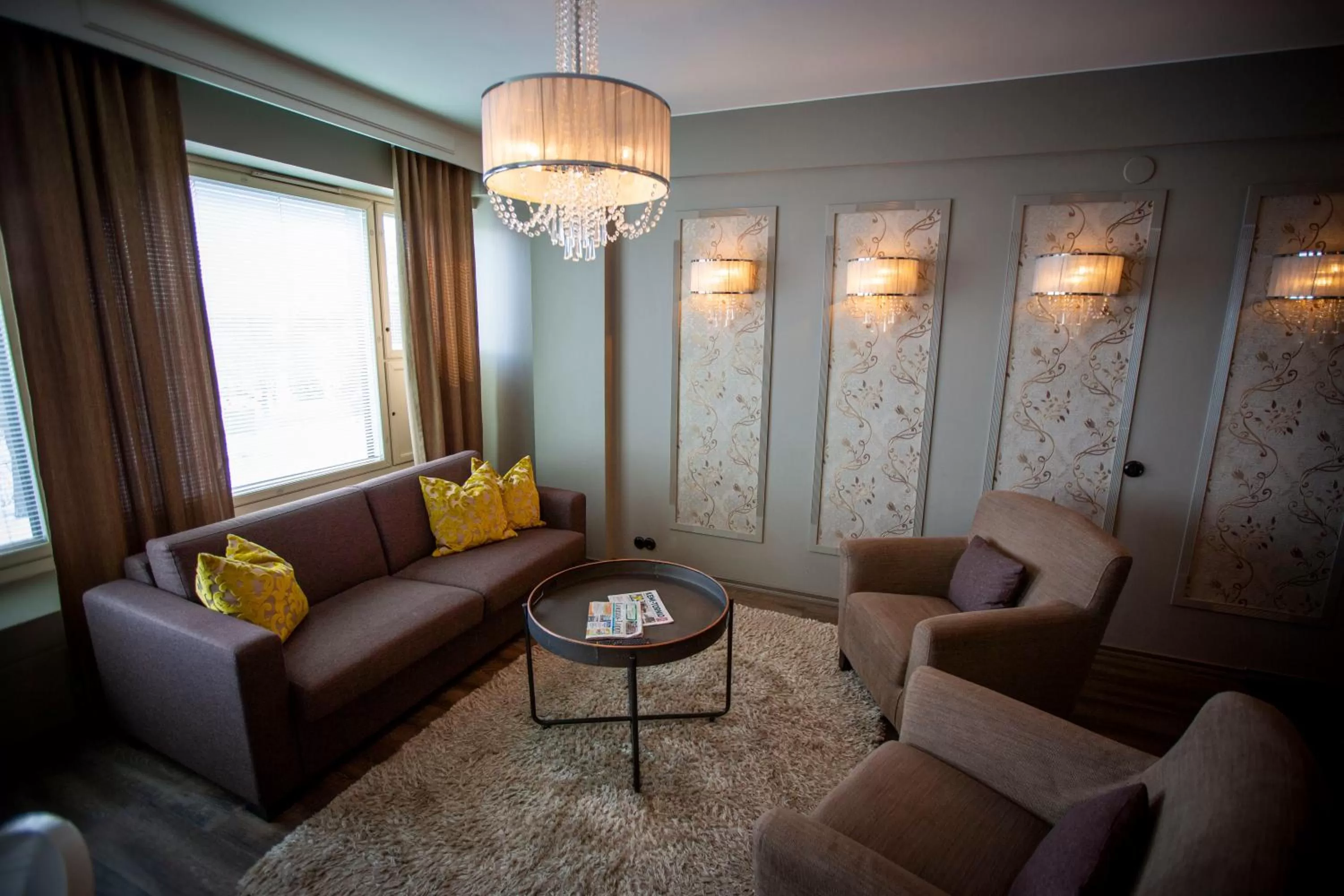 Seating area in Hotelli Olof