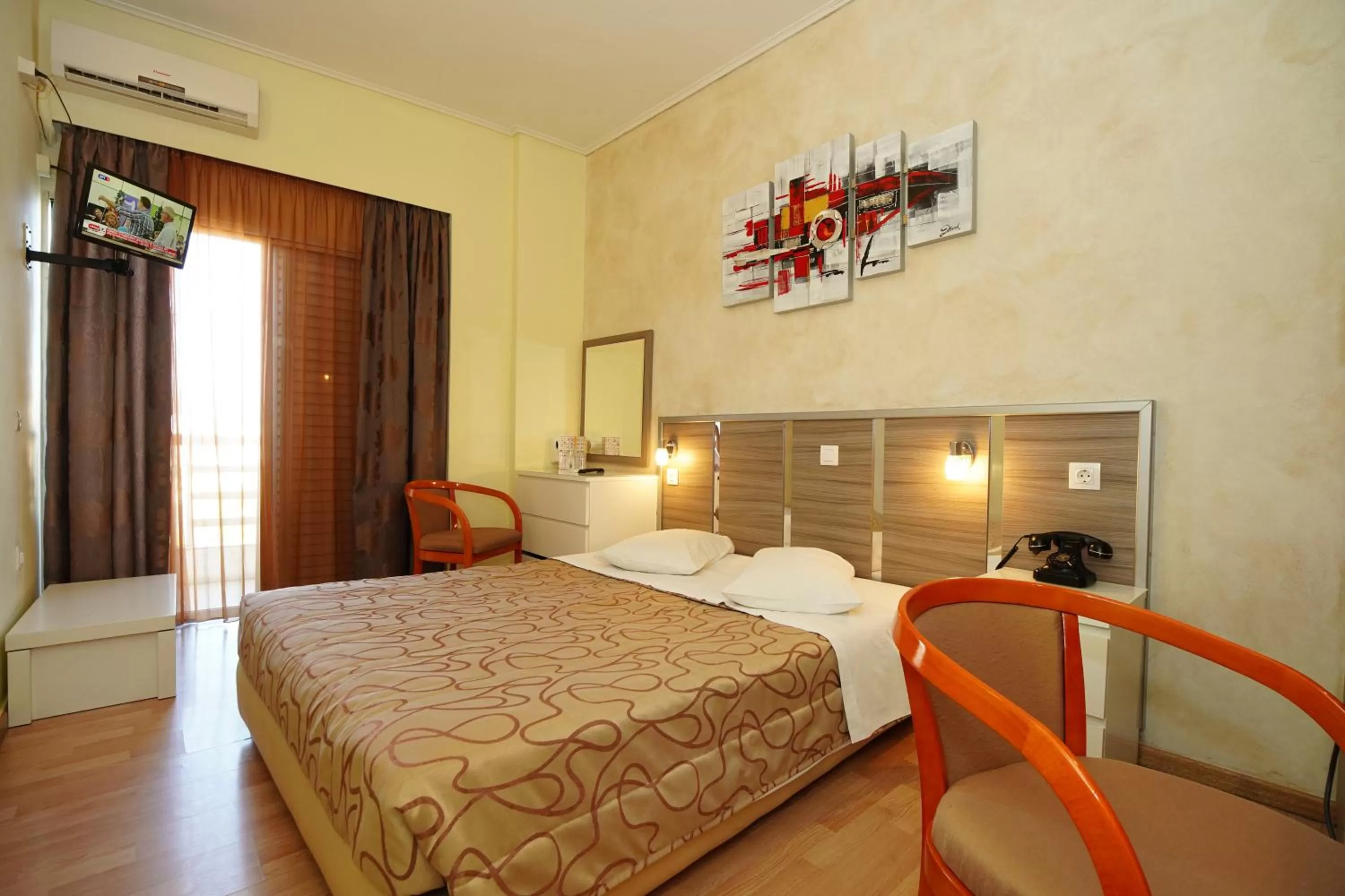 Other, Bed in Socrates Hotel