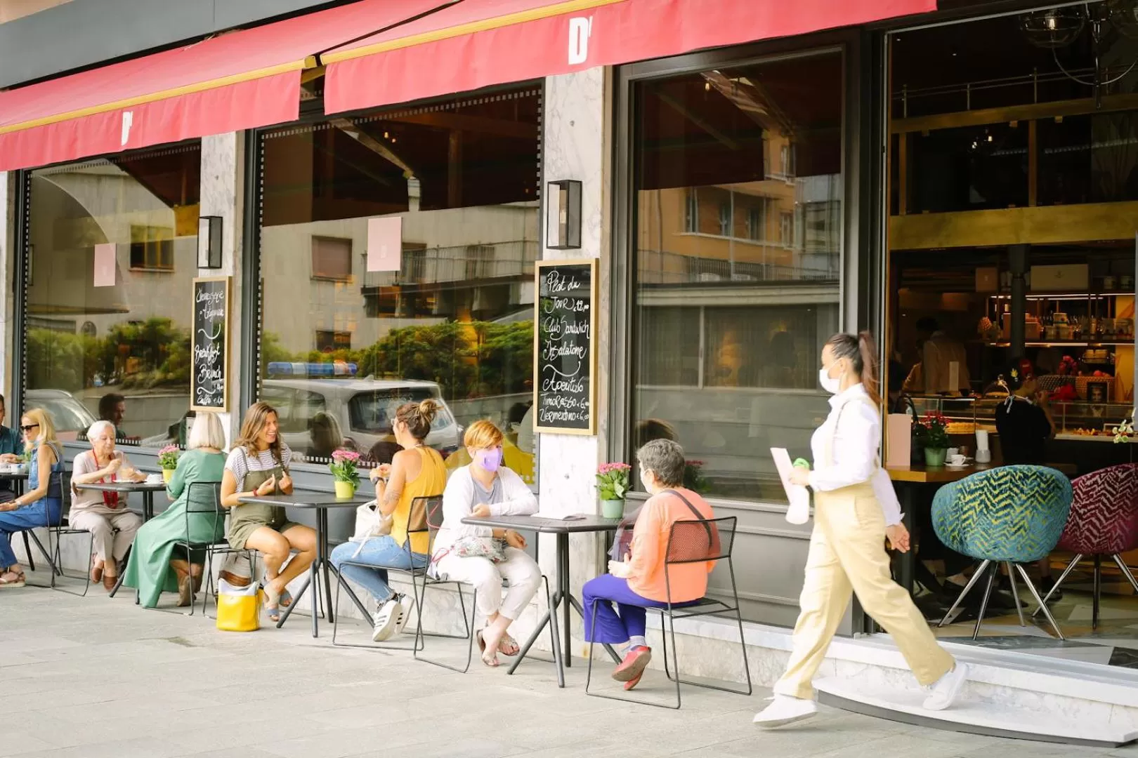 Restaurant/places to eat in Duca D'Aosta Hotel