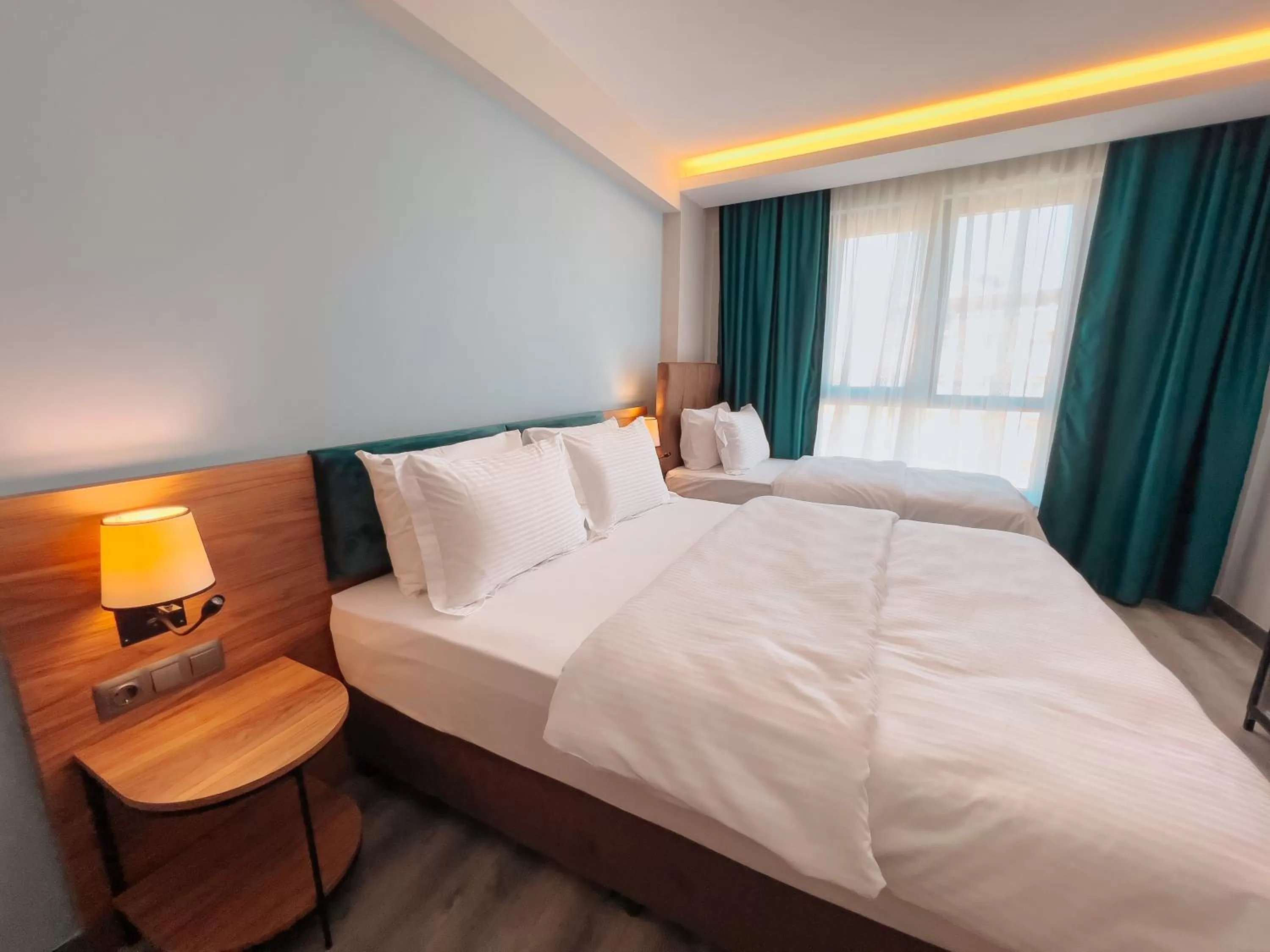 Bedroom, Bed in Yalçındağ Otel Burdur