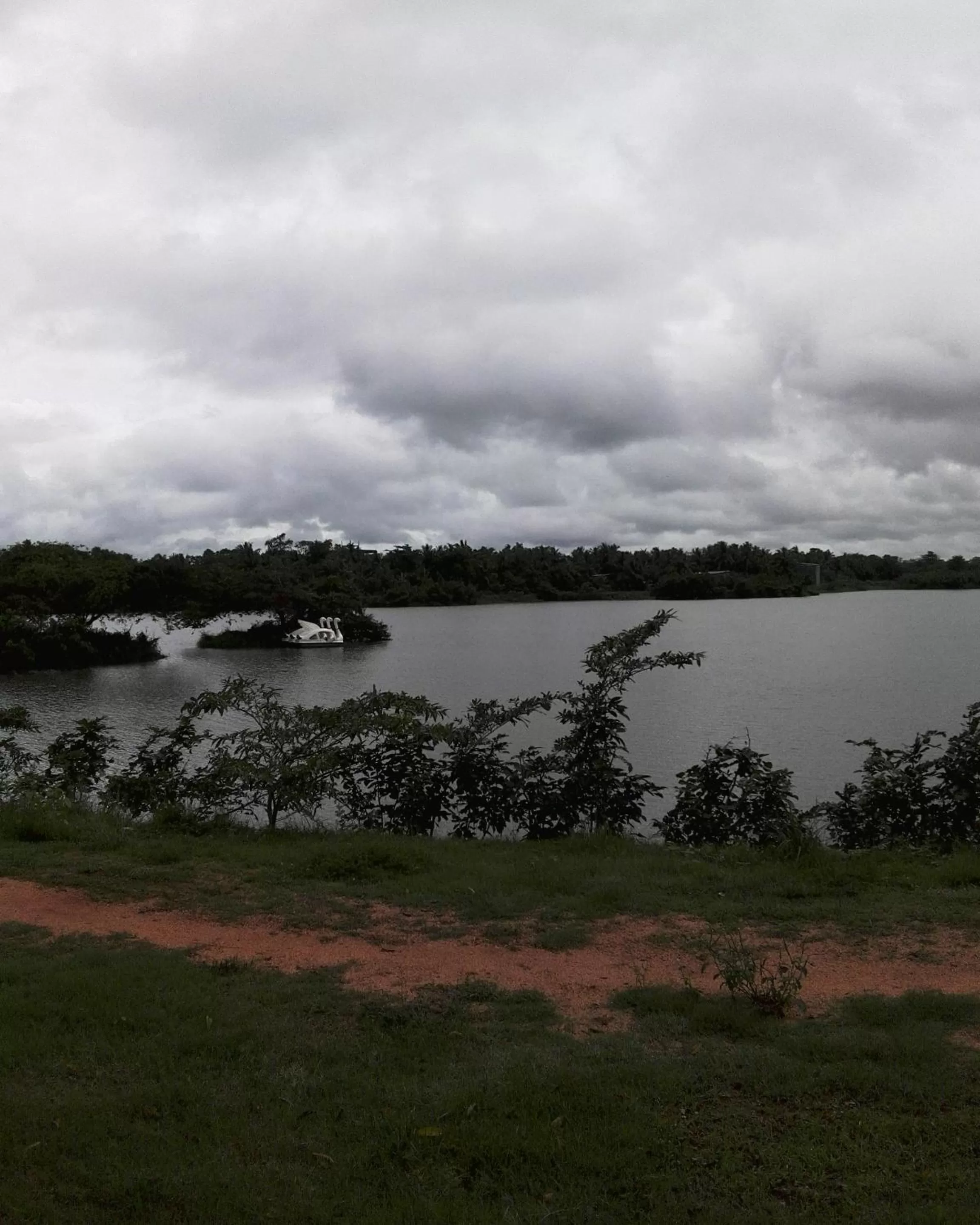 Lake view in Liyana Holiday resort