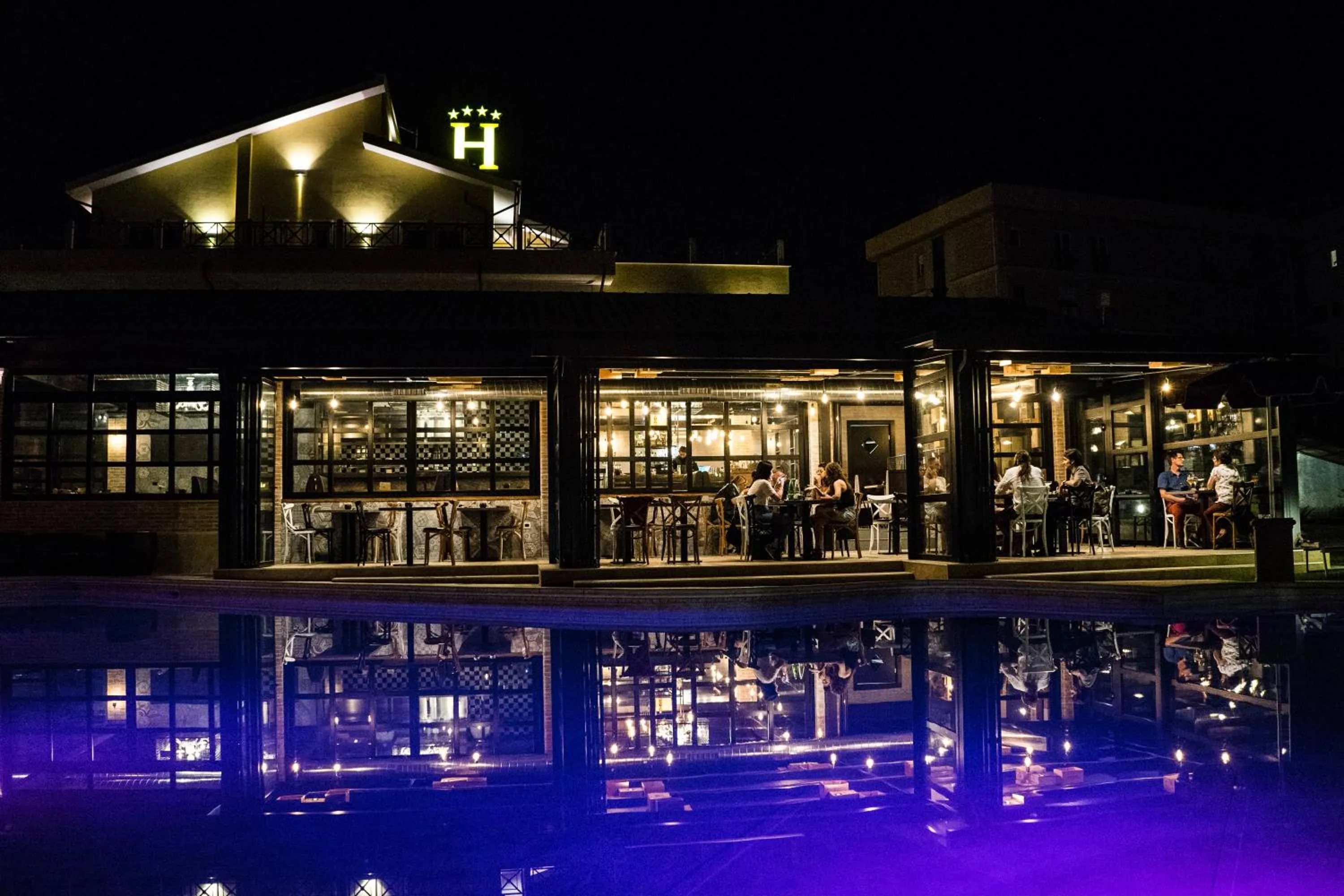 Property building in Hotel Villa Tirreno