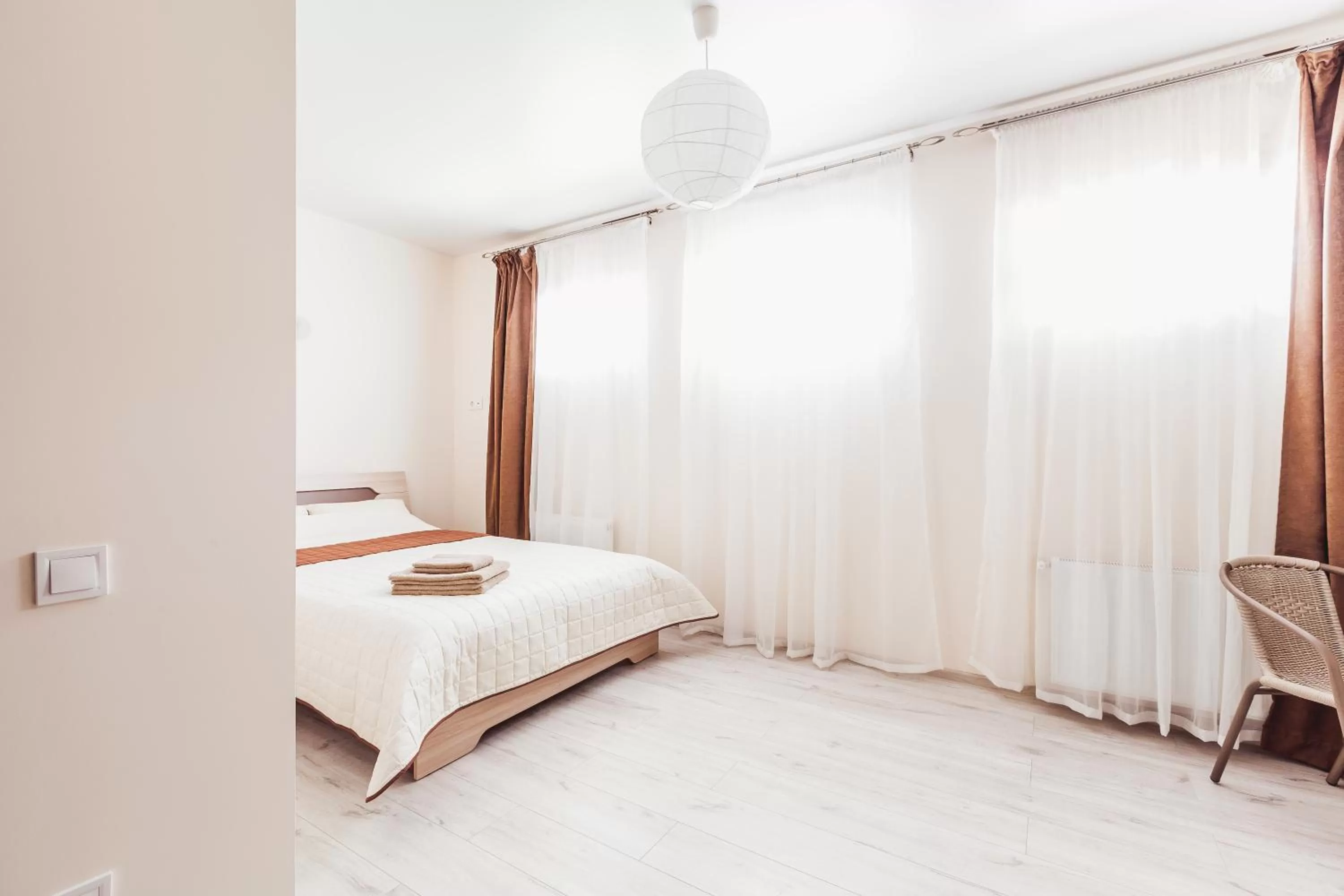 Bed in Apartments near Deribasovskaya