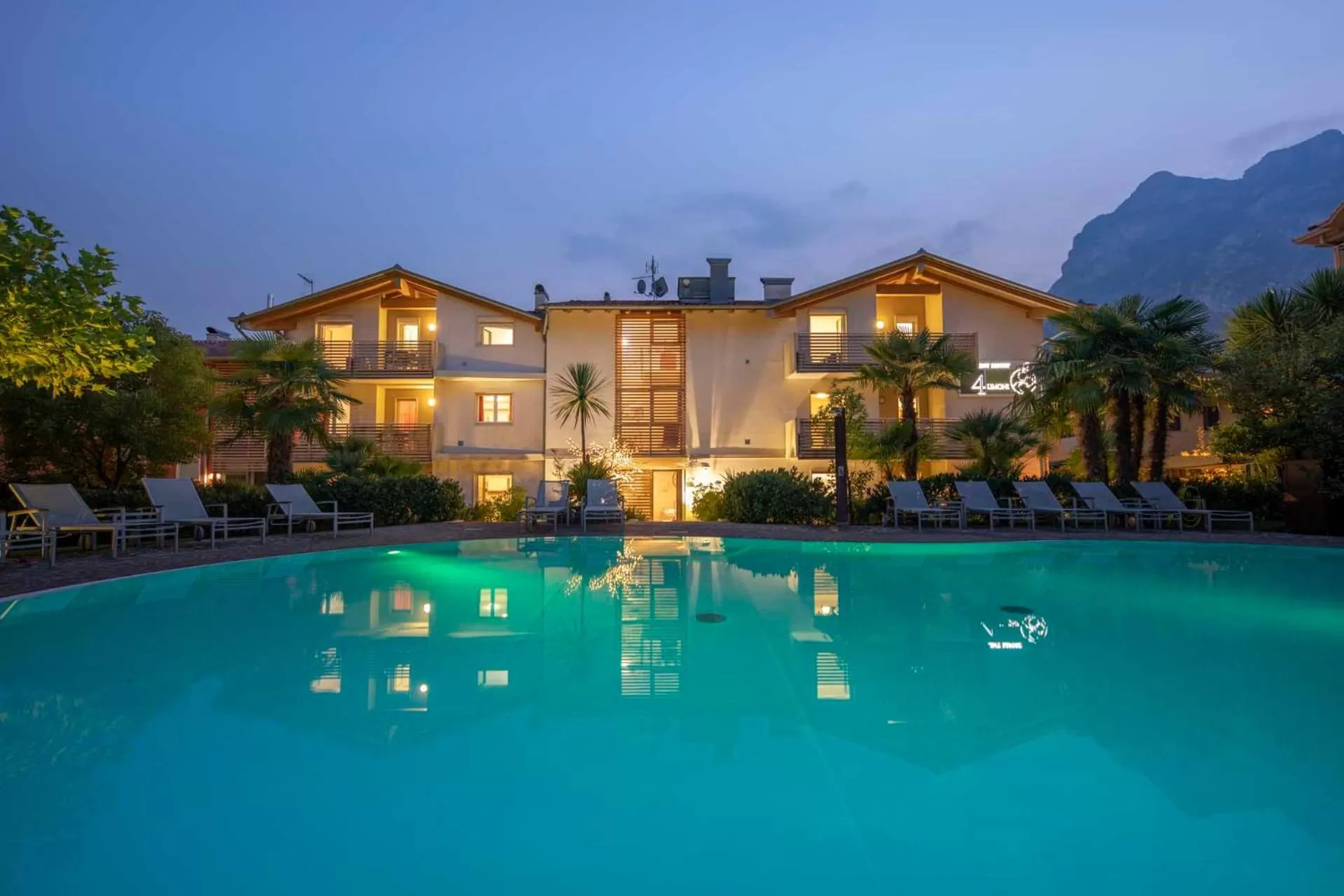 Property building in 4 Limoni Apartment Resort