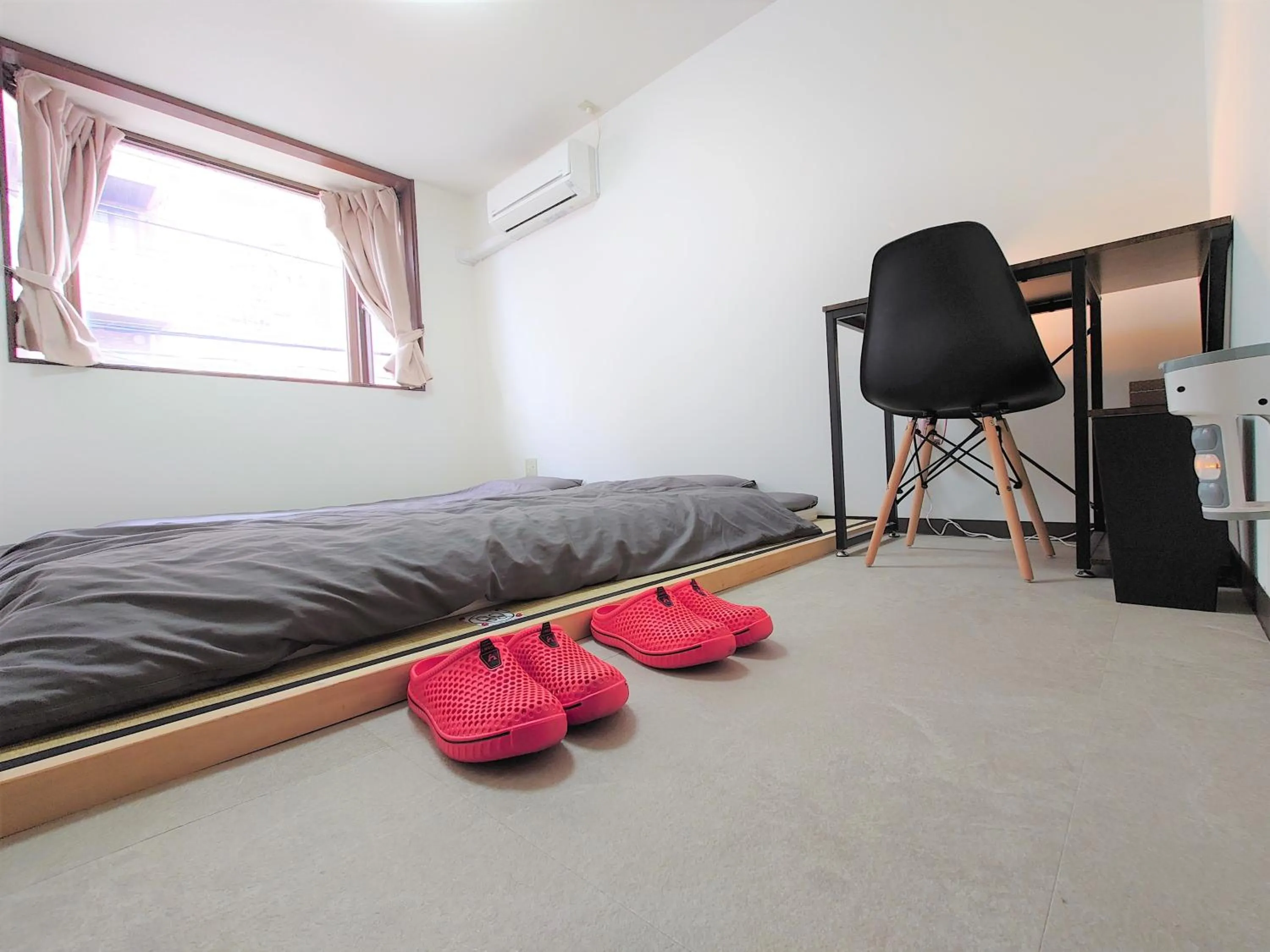 Bedroom in Stay Inn KOTO