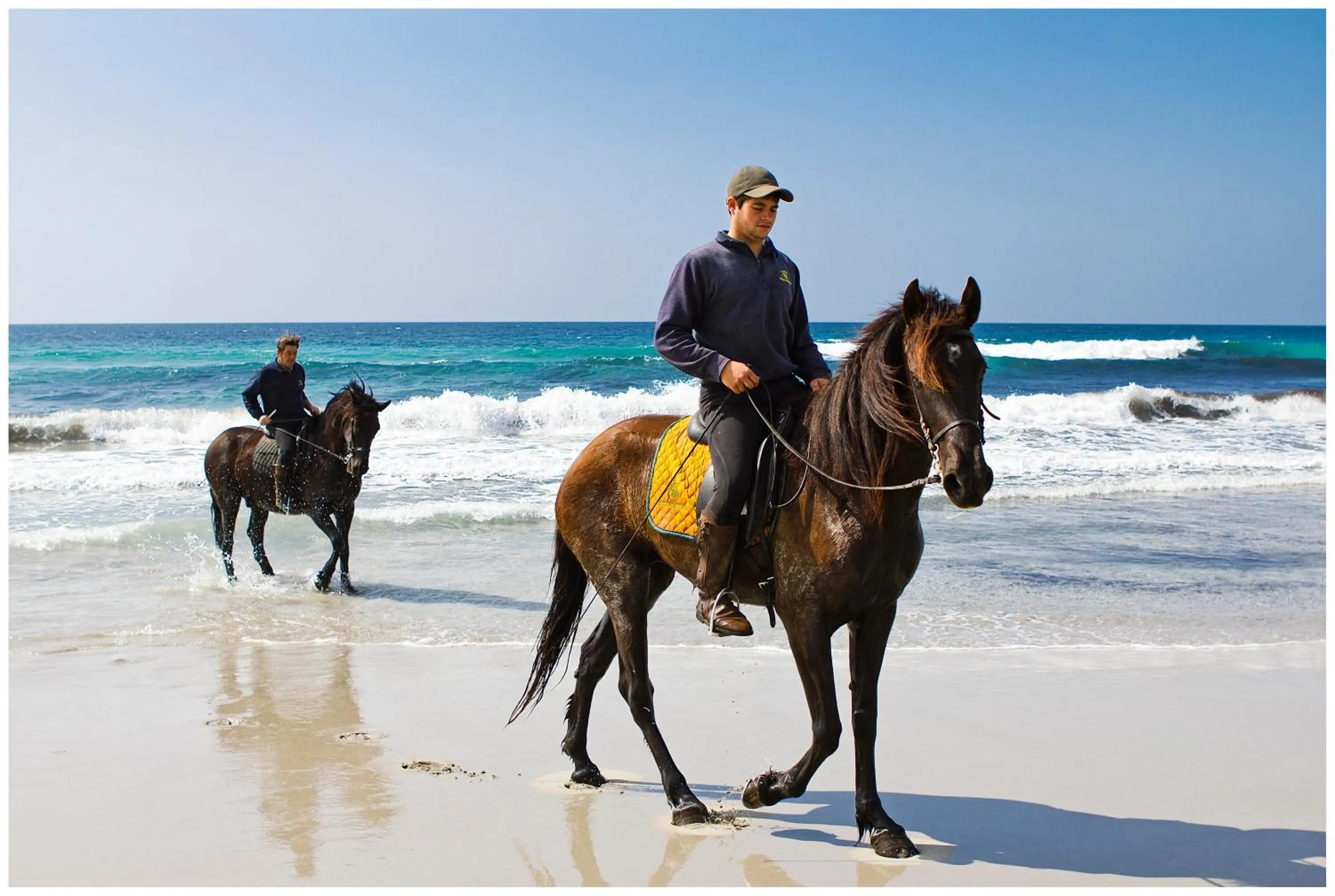 Horse-riding in Hotel Rural Binigaus Vell