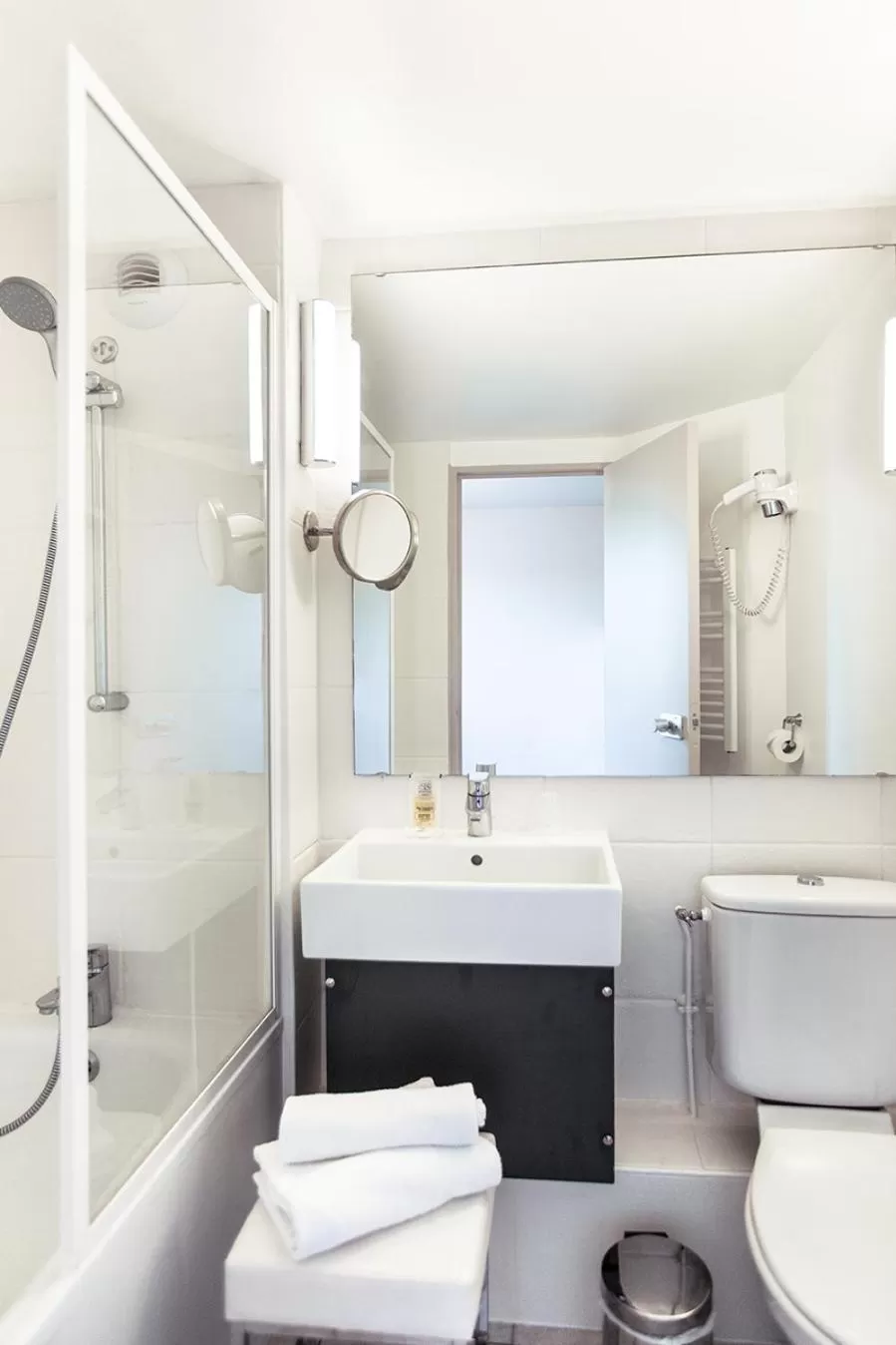 Standard Double Room in Hôtel l'Amandier