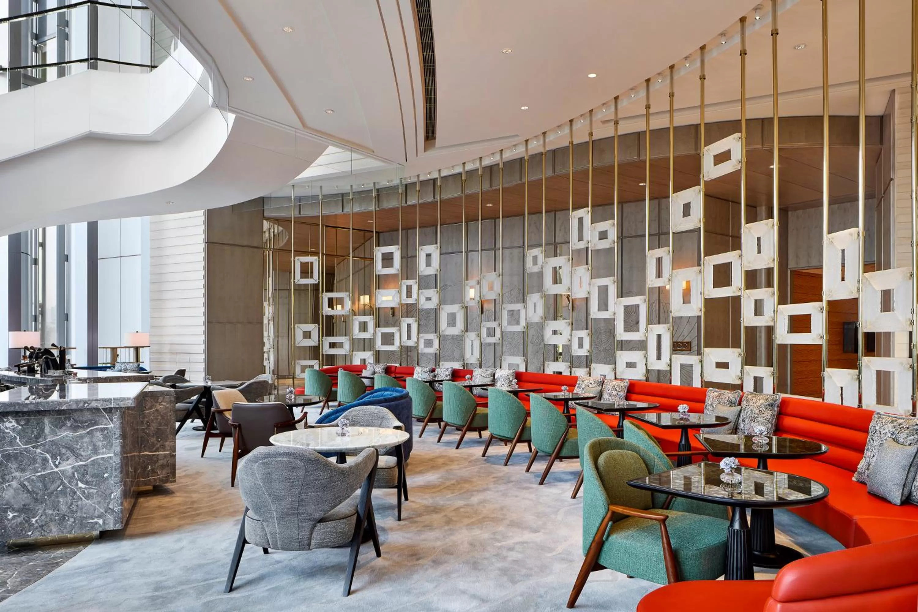 Restaurant/places to eat in Four Seasons Hotel Hong Kong