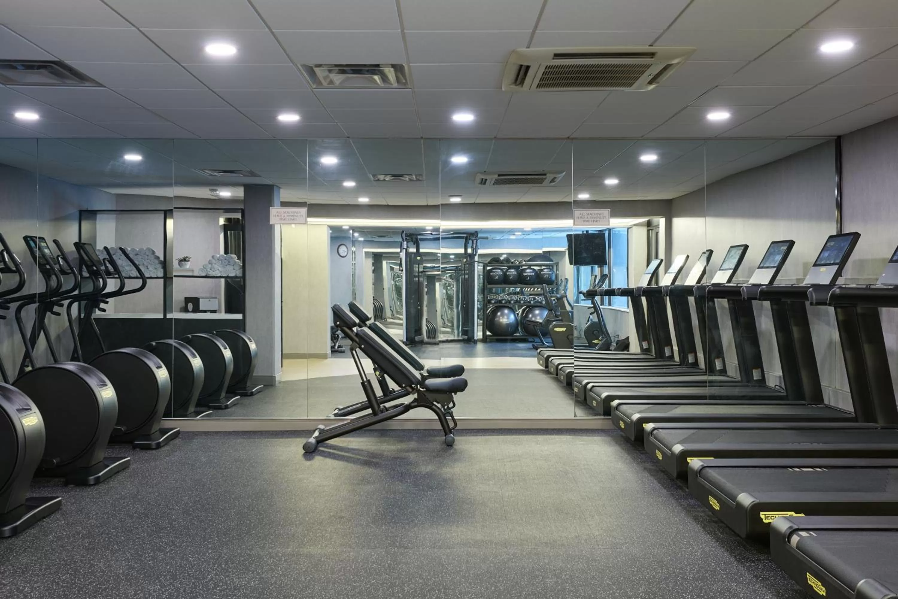 Fitness centre/facilities in Hanover Marriott