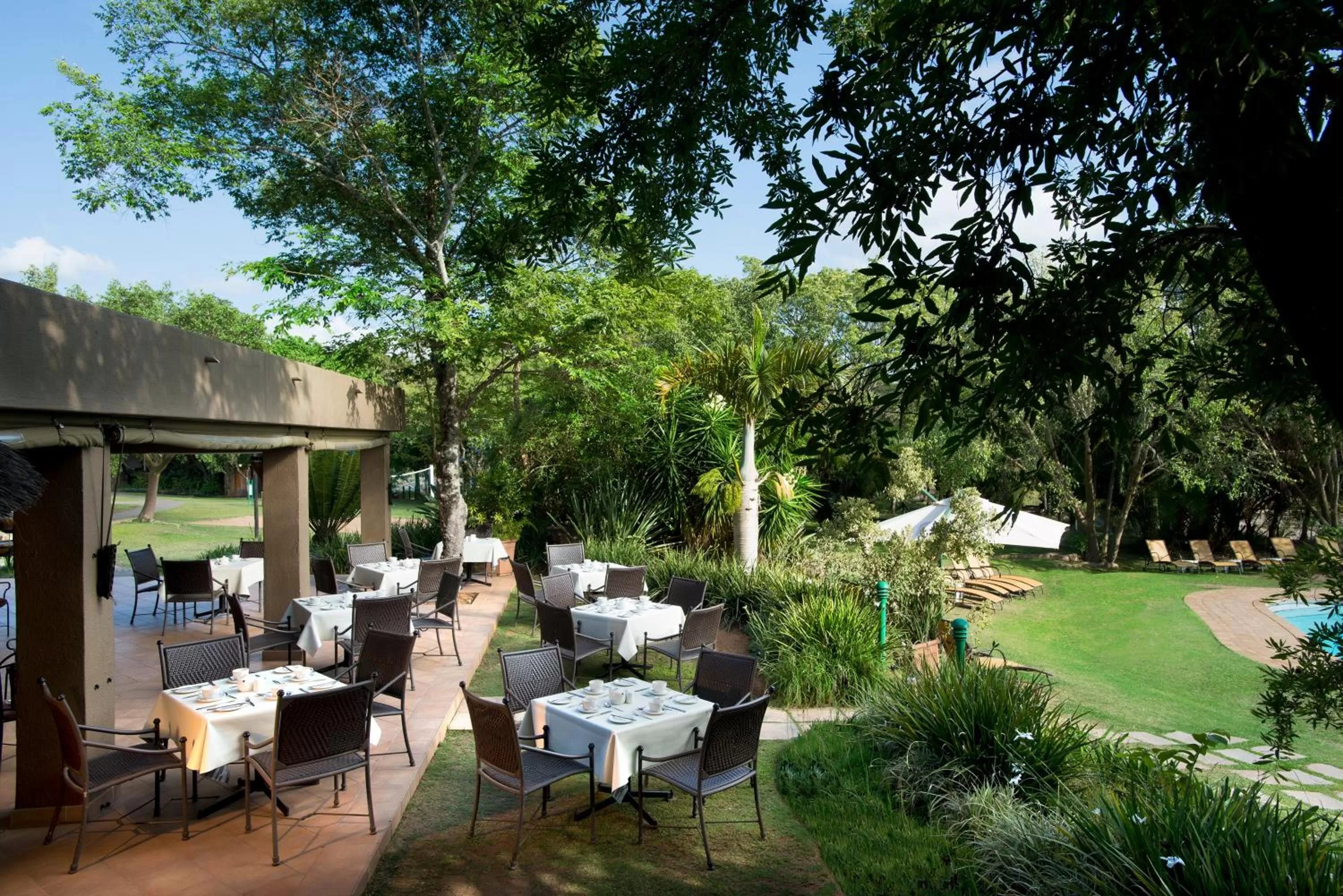 Restaurant/places to eat in Kruger Park Lodge